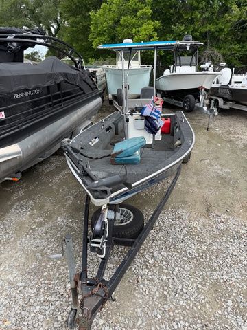 1994 Fisher Boats 18 CC - 2