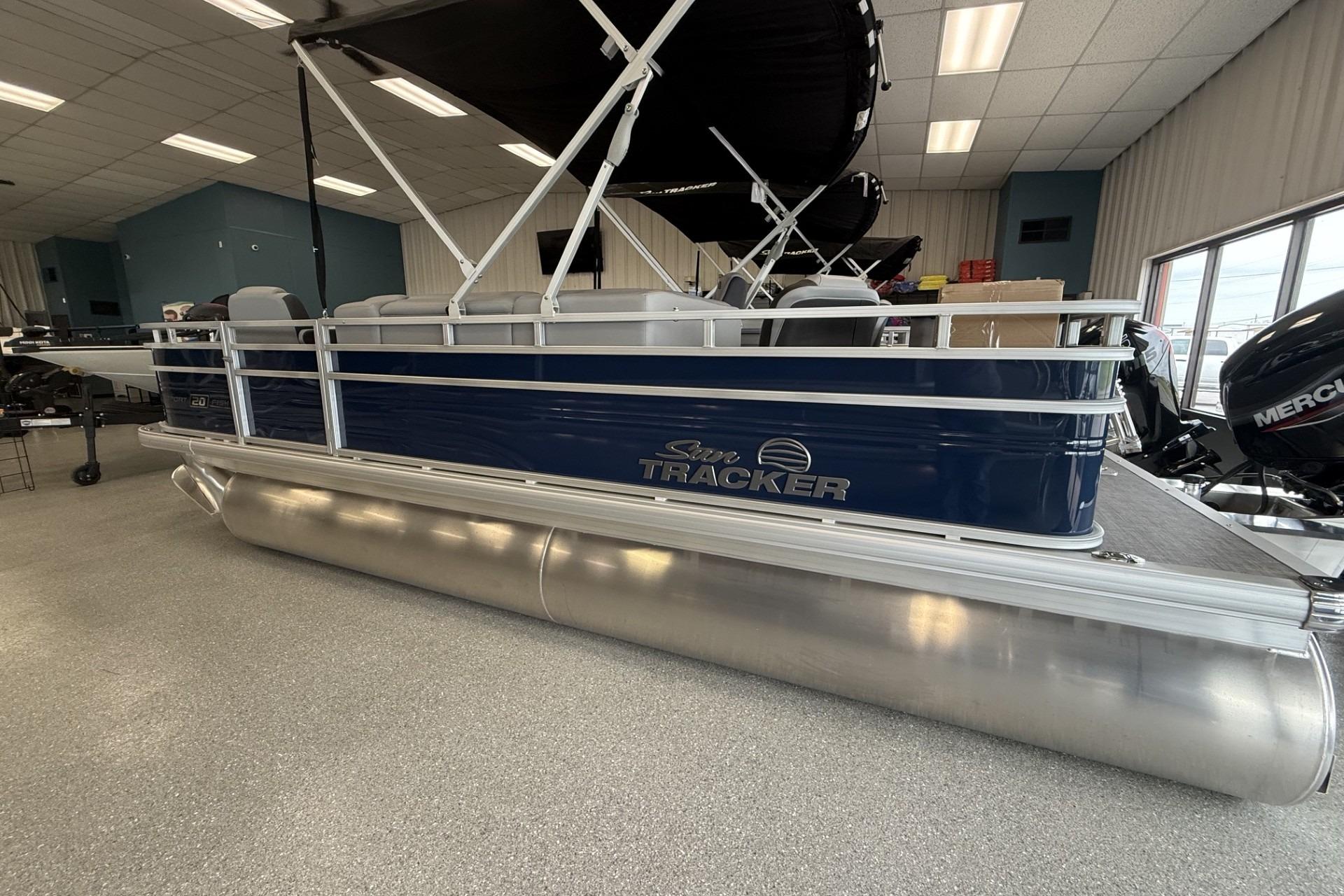 2026 Sun Tracker SportFish 20 DLX