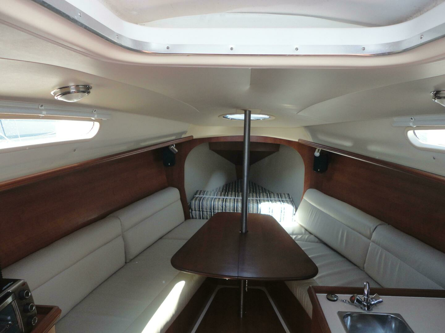 2013 Marlow-Hunter Hunter 27 - Image 6