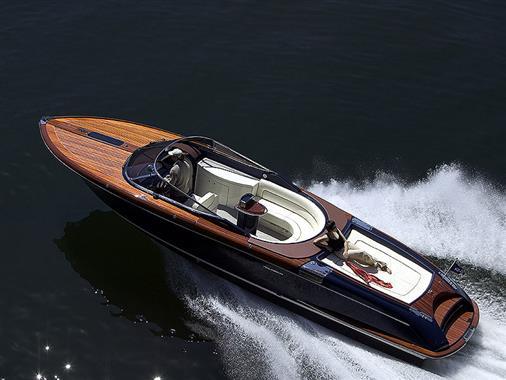 2005 Riva 33' Aquariva