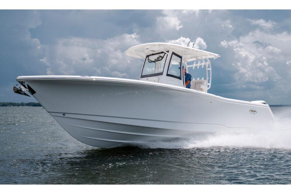 2026 Sea Hunt Gamefish 30 Coffin Box
