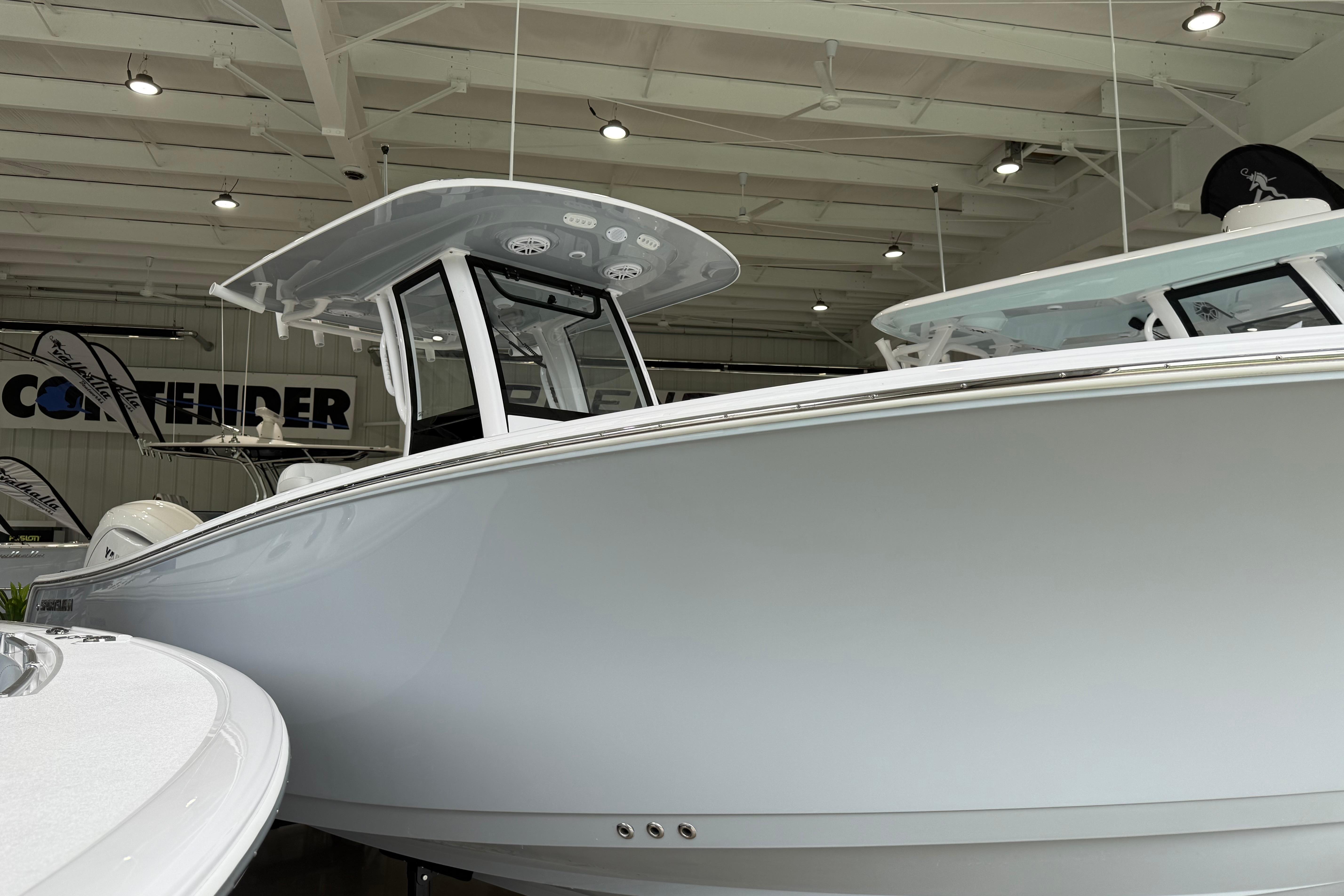 2026 Sportsman Open 252 Center Console