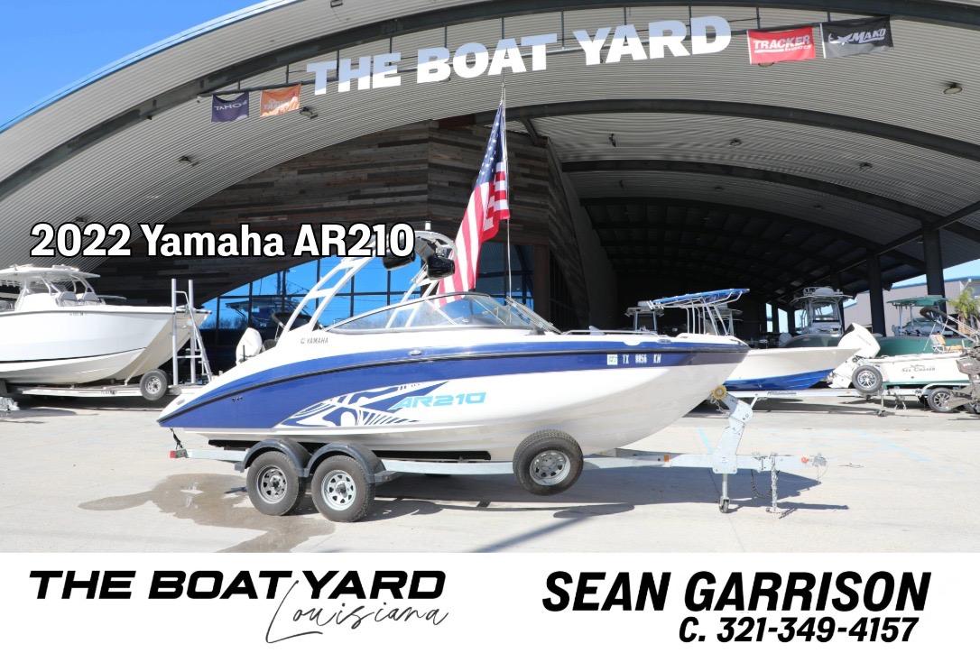 2022 Yamaha Boats AR210