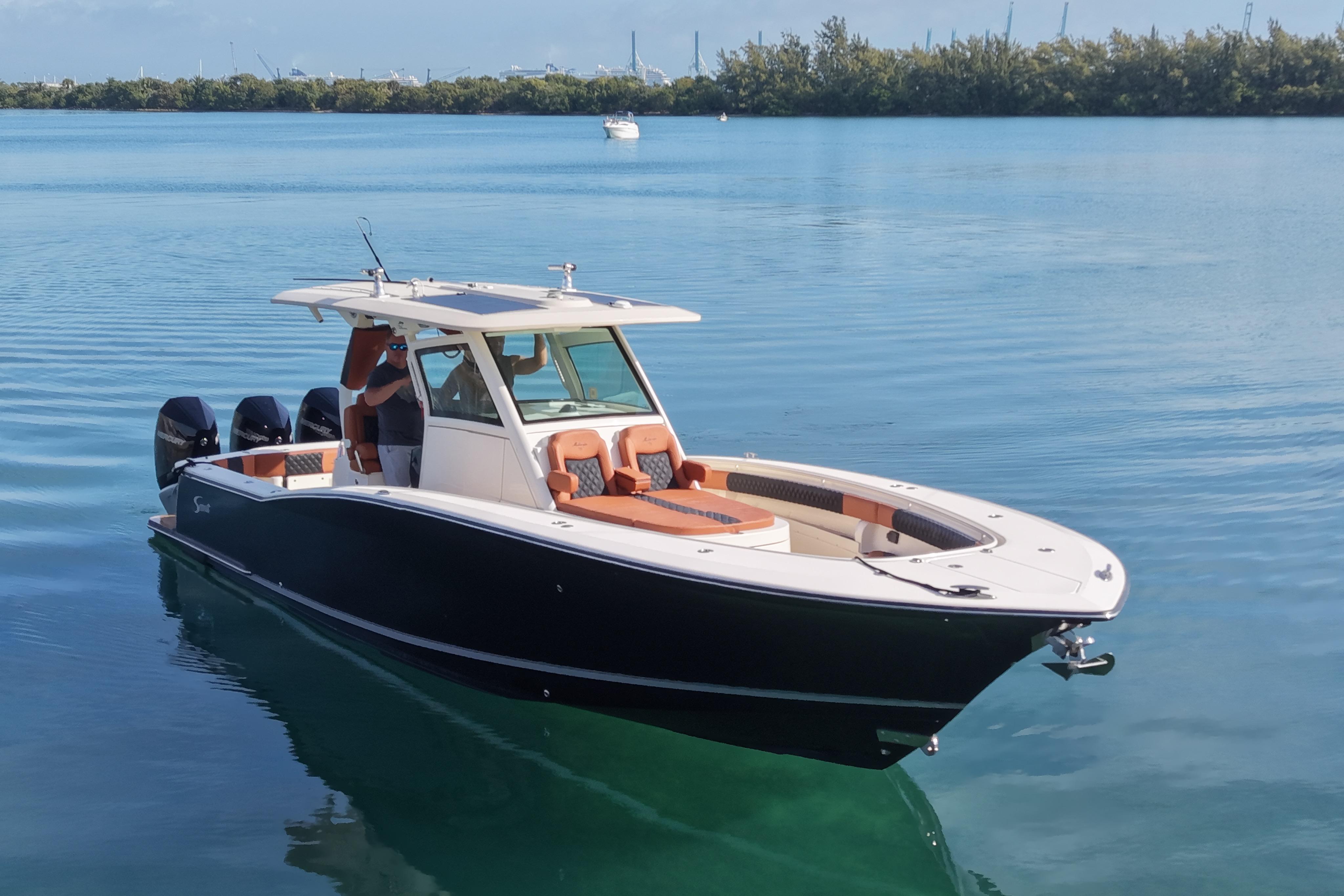 2019 Scout 355 LXF