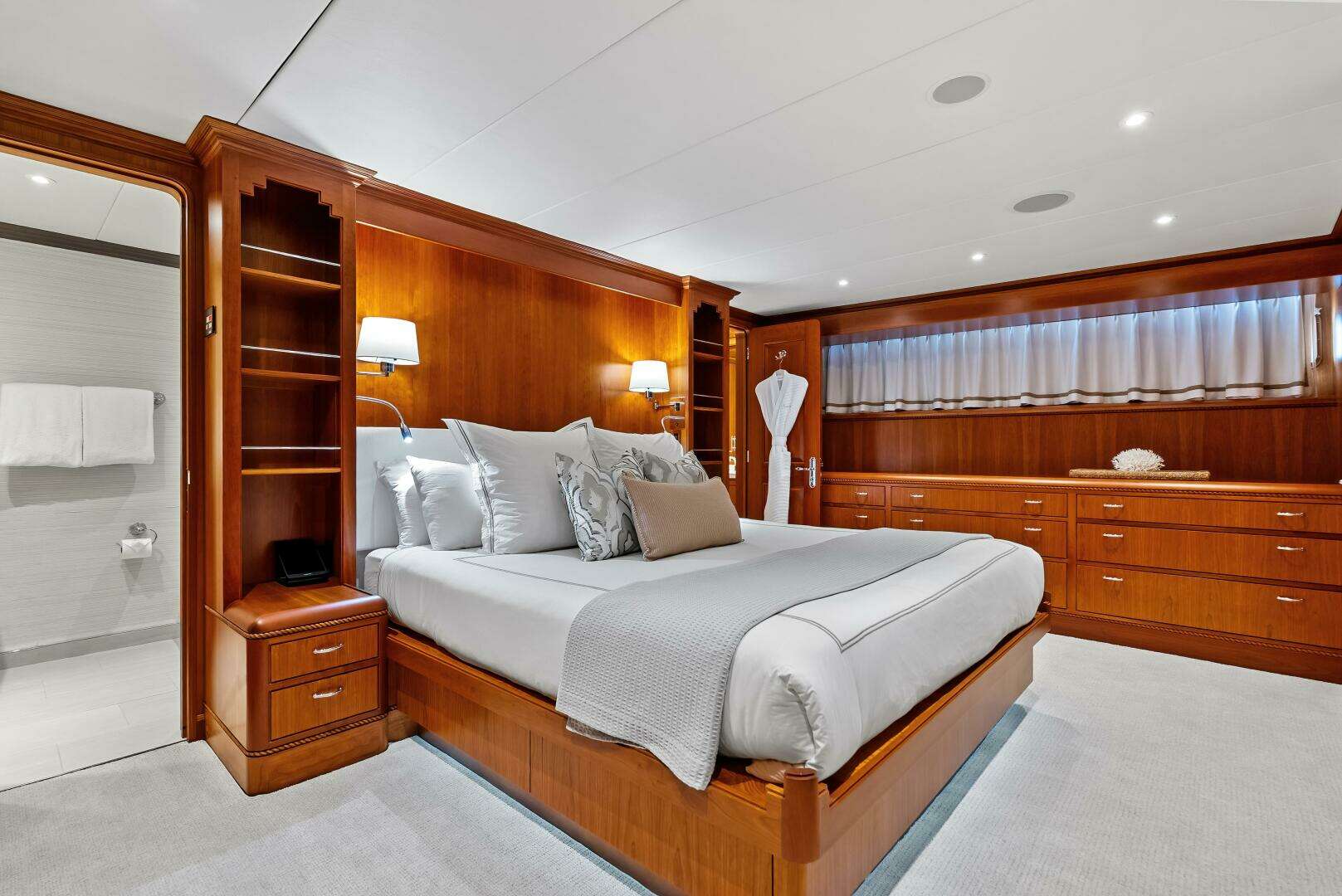 1998 Burger Raised Pilothouse - Image 21
