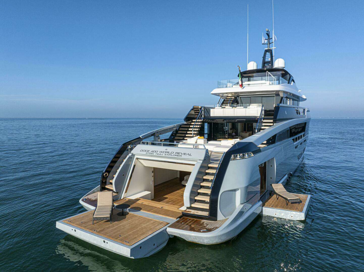 2028 Ocean King Doge 400 - Image 4