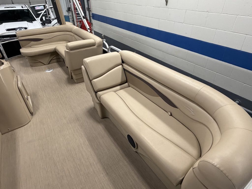 2018 Bennington 21SL - 12