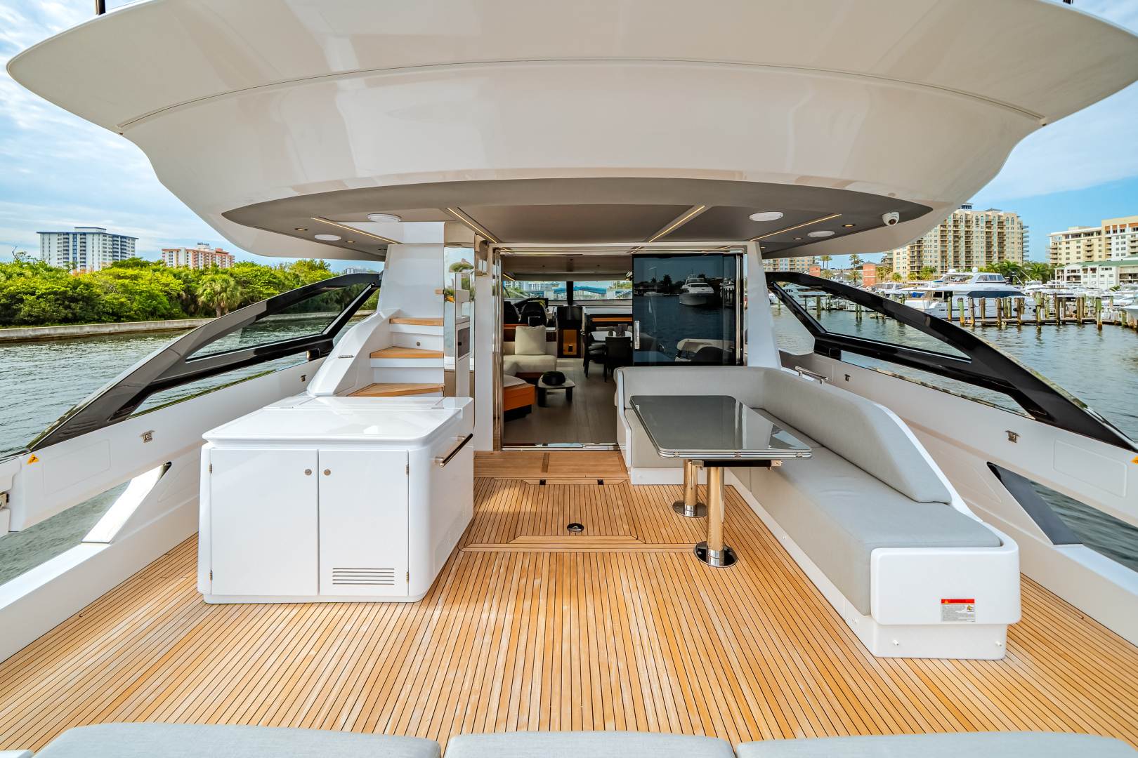 2026 Azimut S8 - Image 61