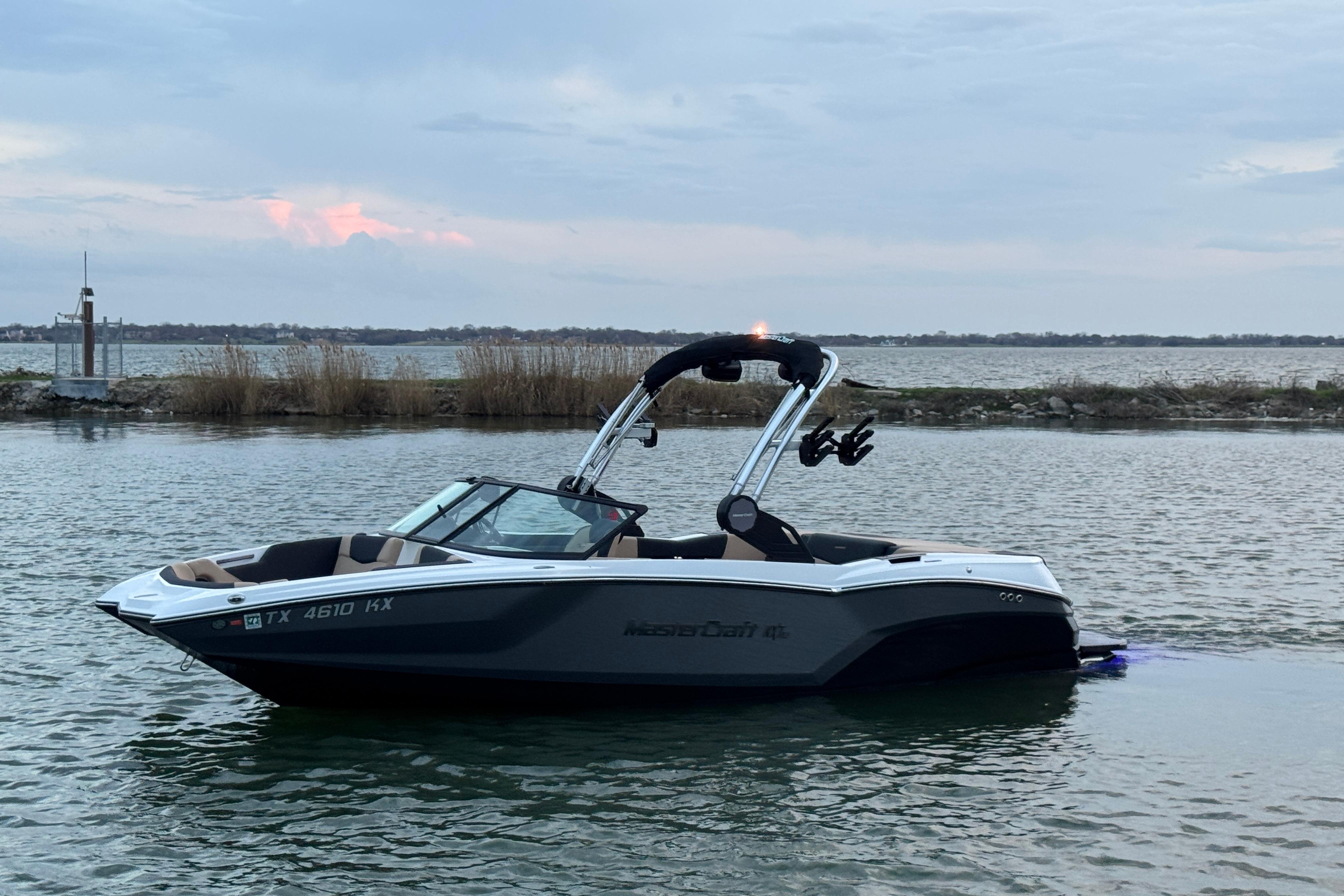 2023 MasterCraft NXT22