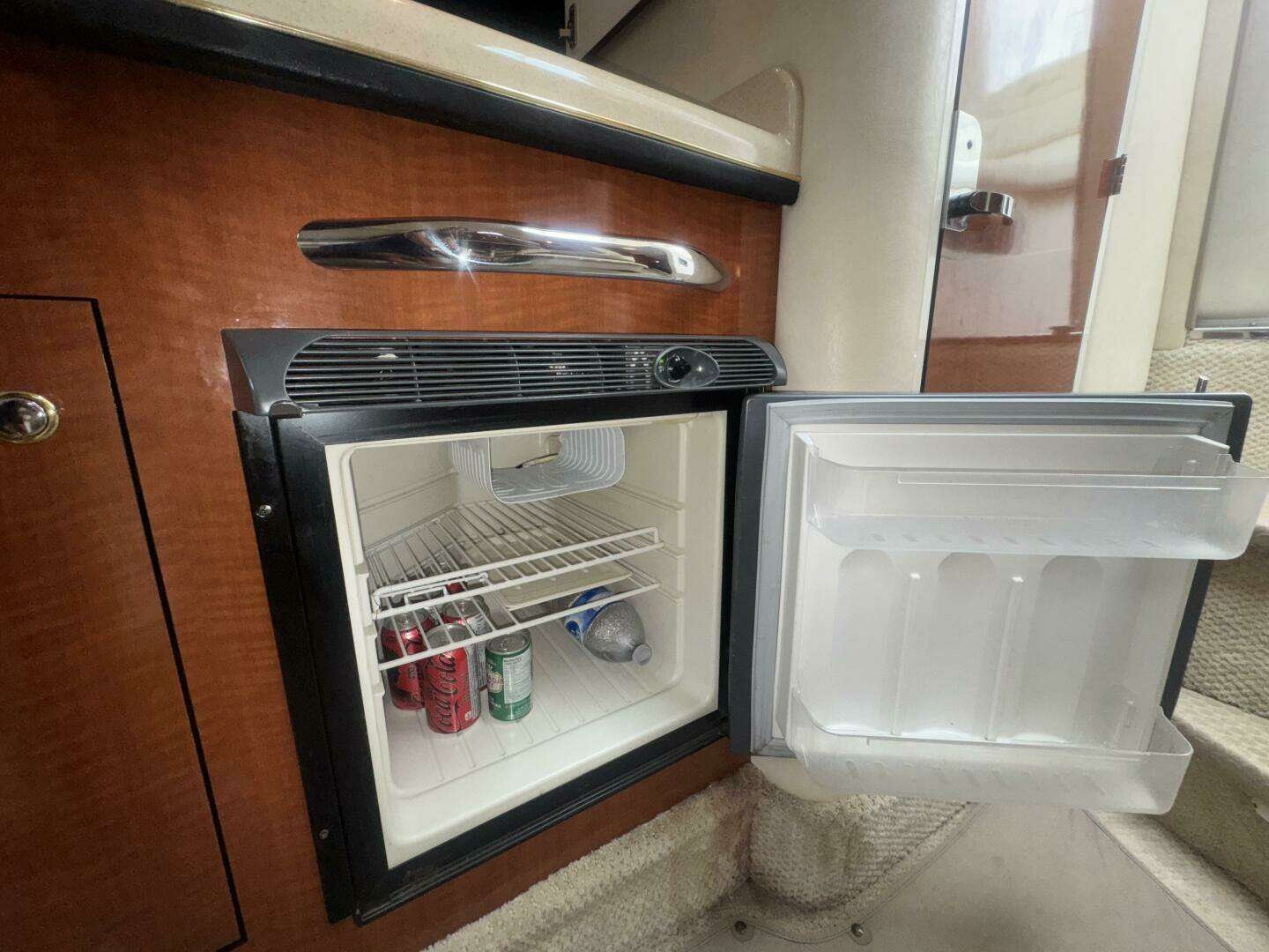2002 Sea Ray 280 Sundancer - Image 39