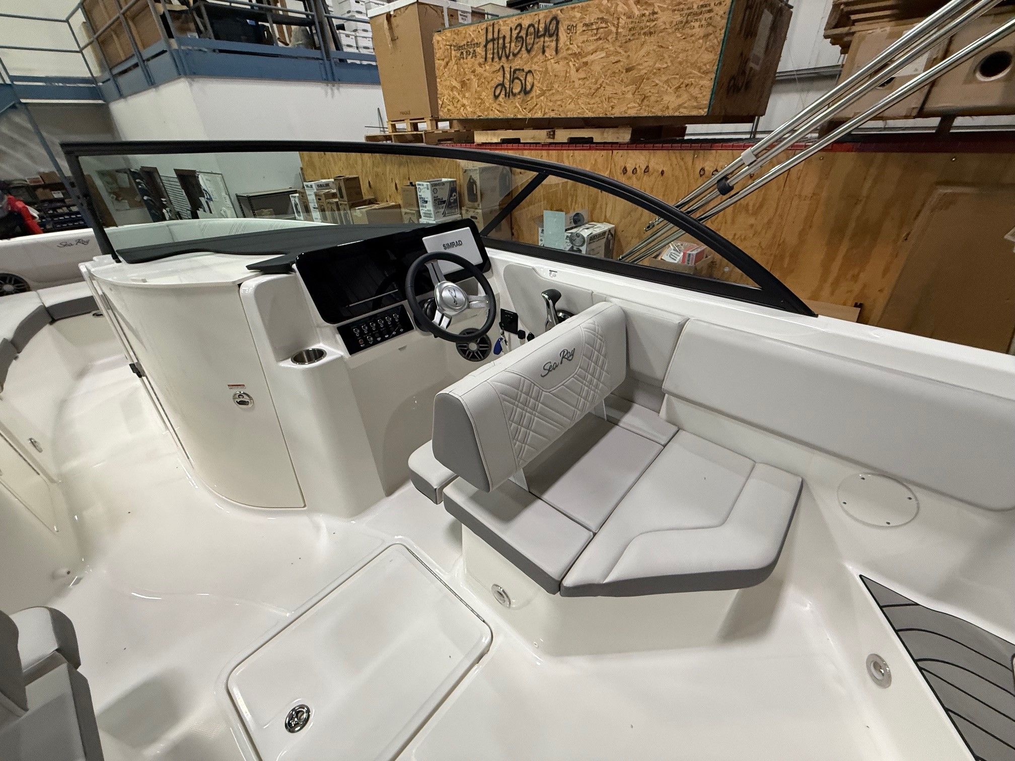 2026 Sea Ray SDX 230 Outboard - 11