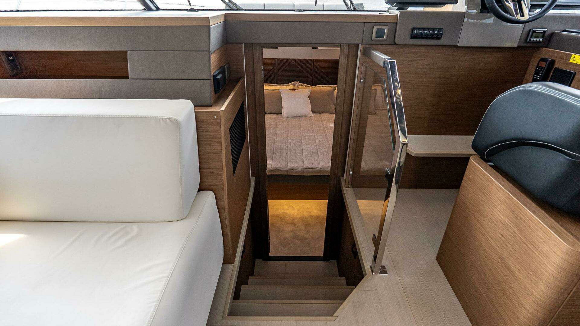 2027 Prestige M48 - Image 37