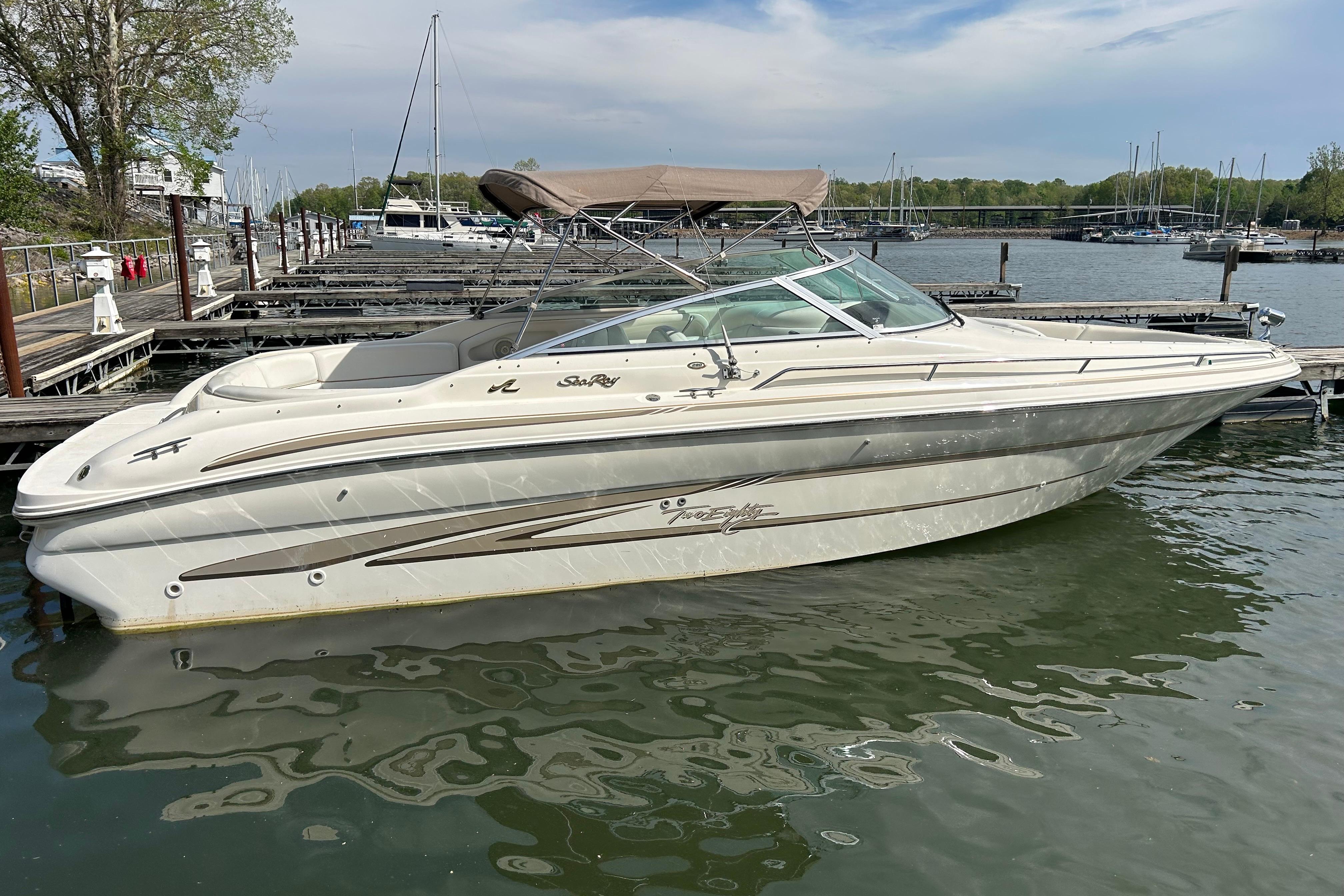 1998 Sea Ray 280 Bow Rider