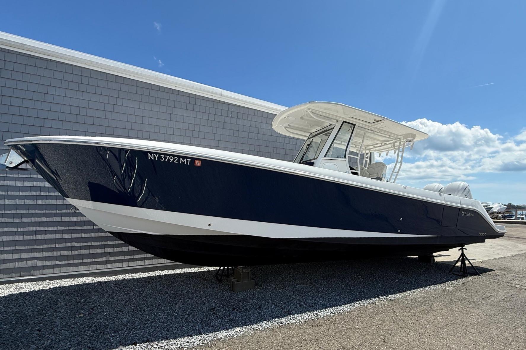 2023 Edgewater 340CC