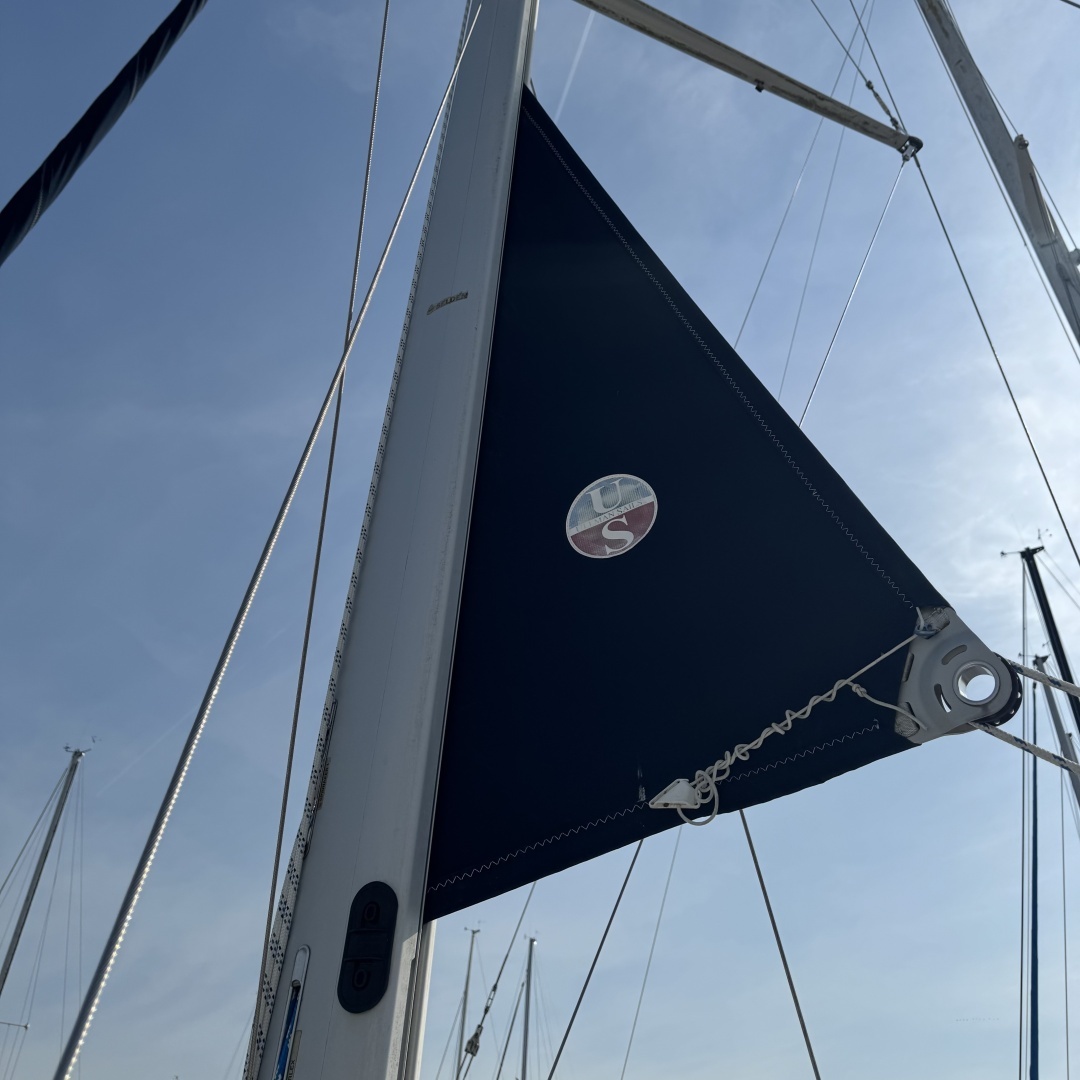 2002 Hunter 326 - Image 35