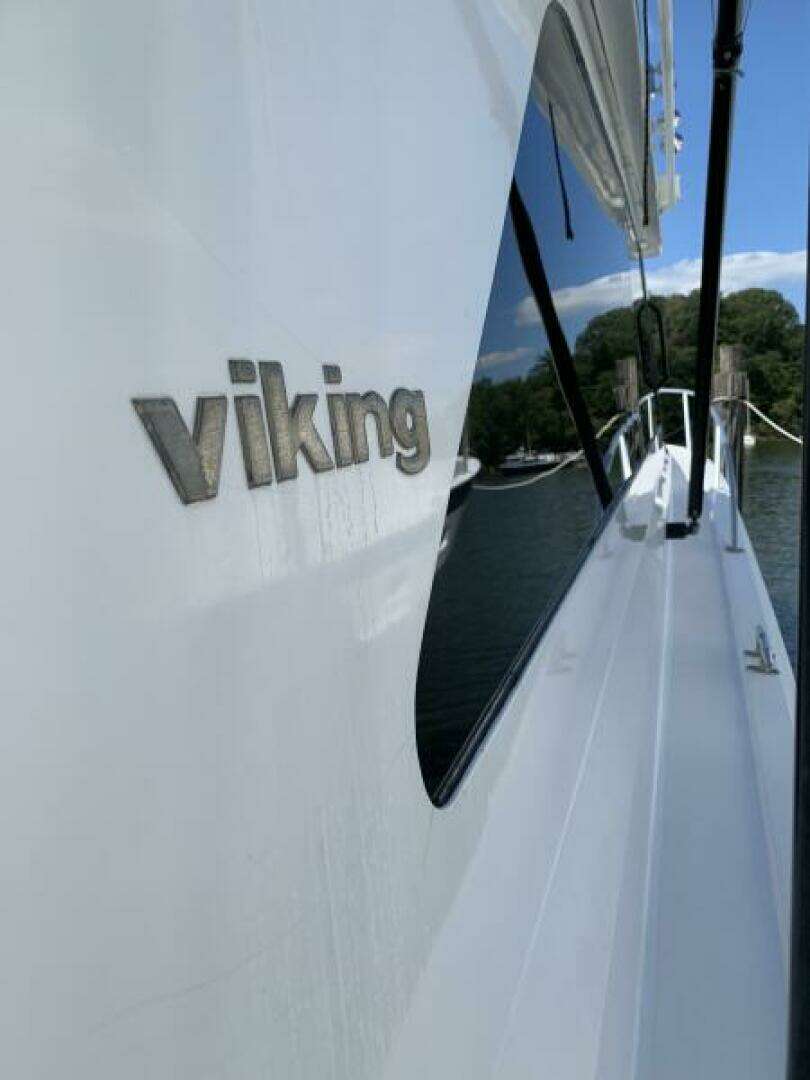 2000 Viking 50 Convertible Sportfish - Image 62