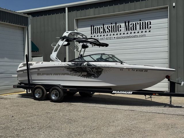 2012 Nautique Super Air Nautique 230