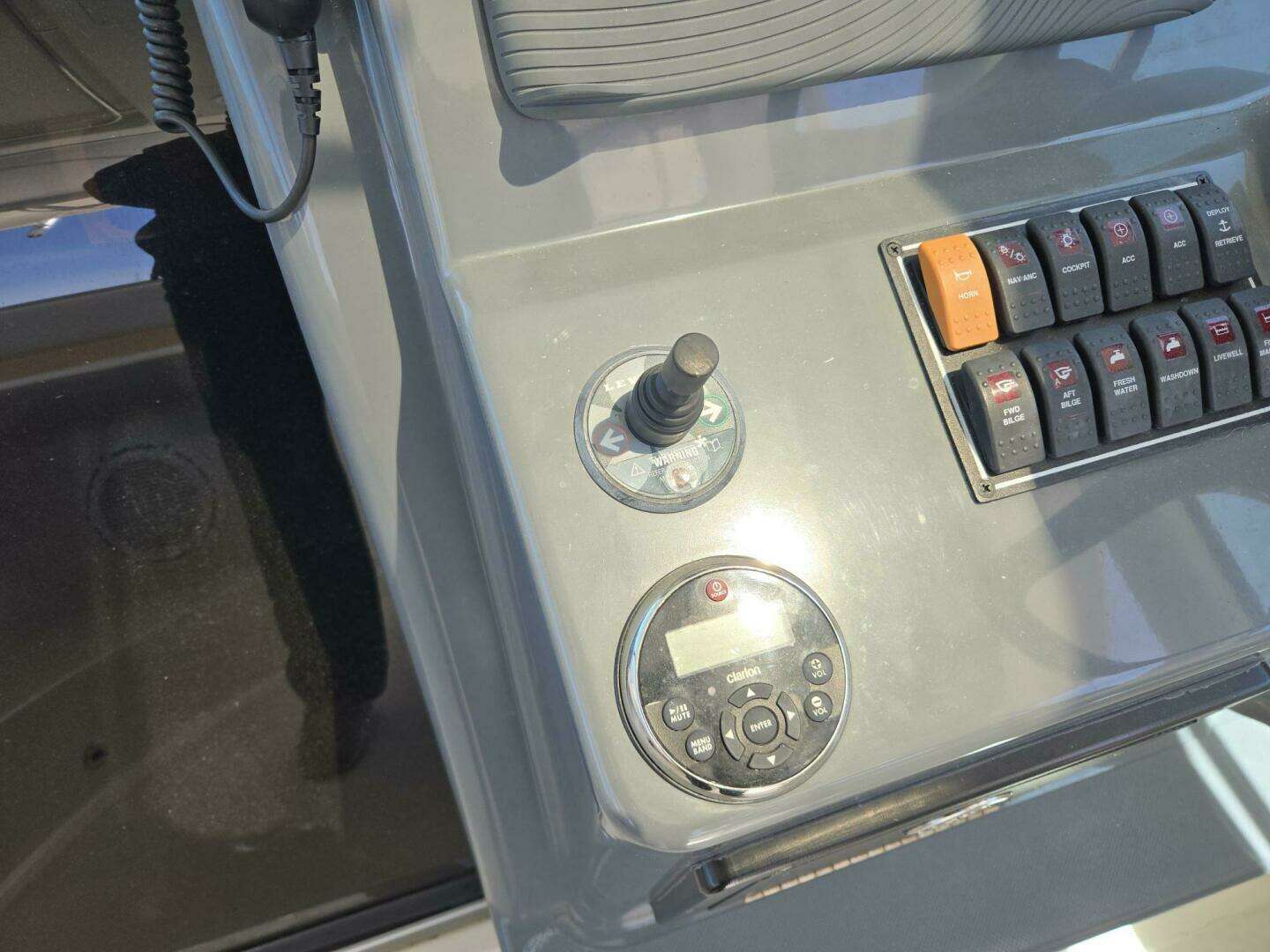2013 Pursuit 345 Offshore - Image 26