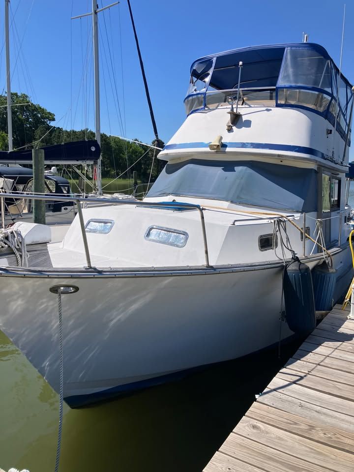 1986 Albin 37