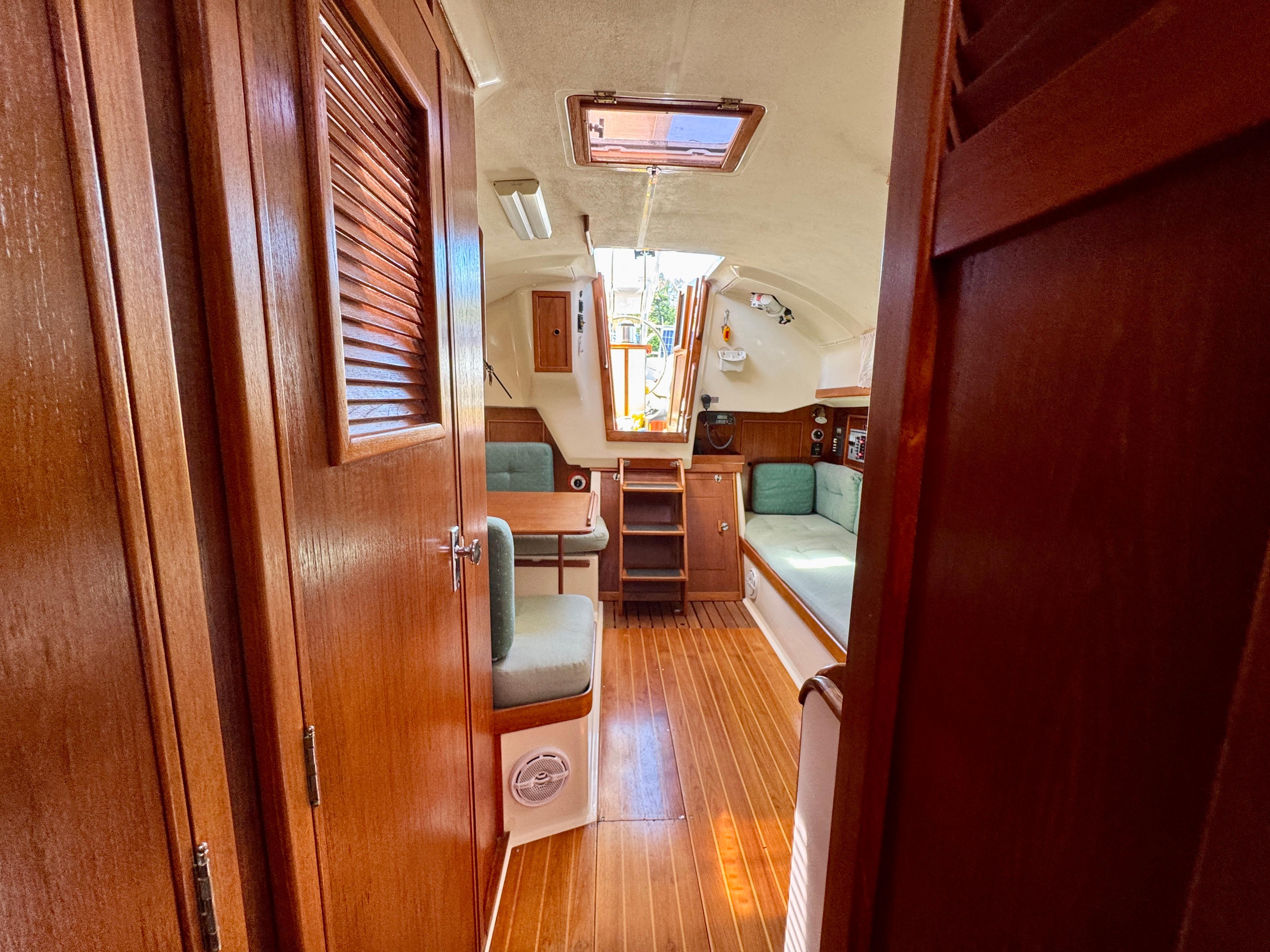 1989 Nonsuch 30 Ultra - 65