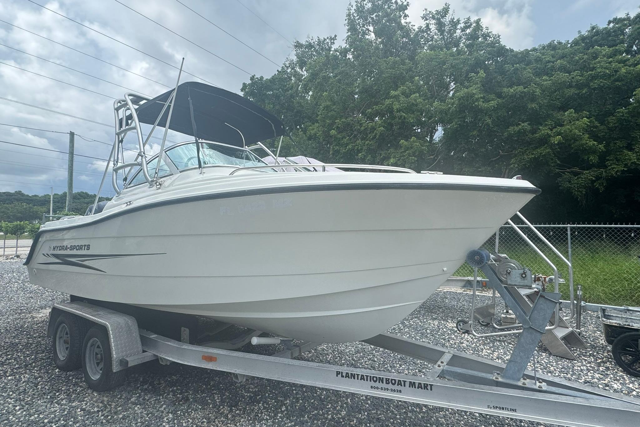 2004 Hydra-Sports Lightning 202 DC