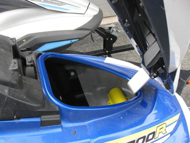 2019 Yamaha WaveRunner GP1800R - 9