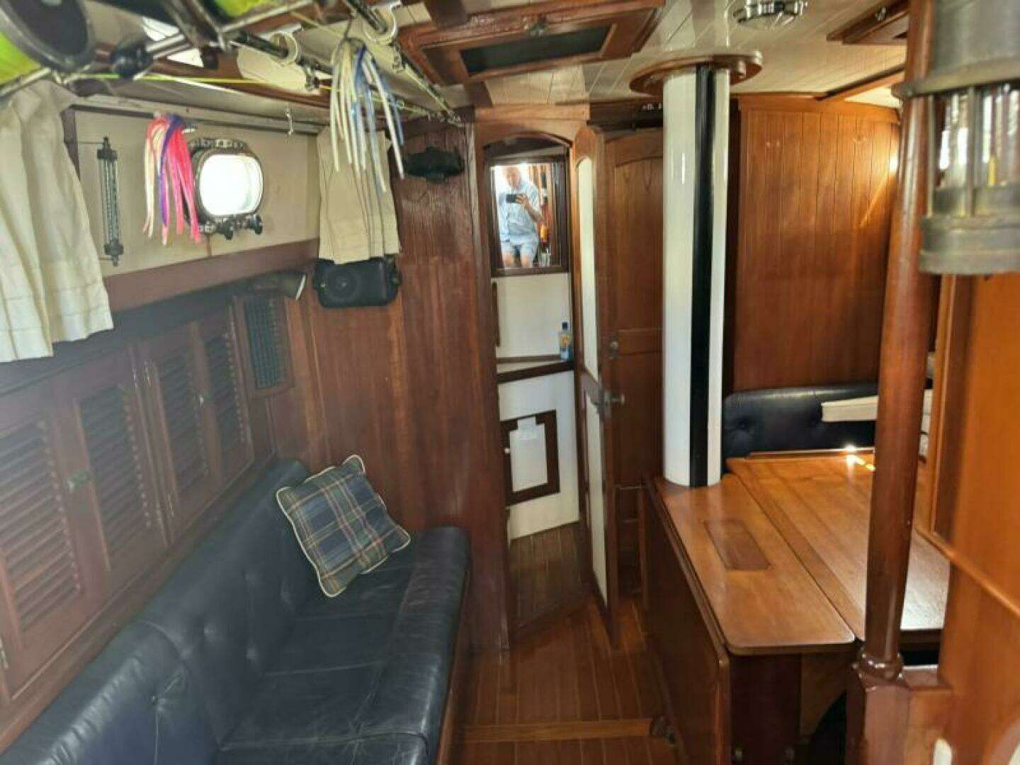 1988 Shannon 50 - Image 59