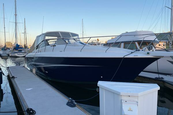 1993 Silverton 38 Express