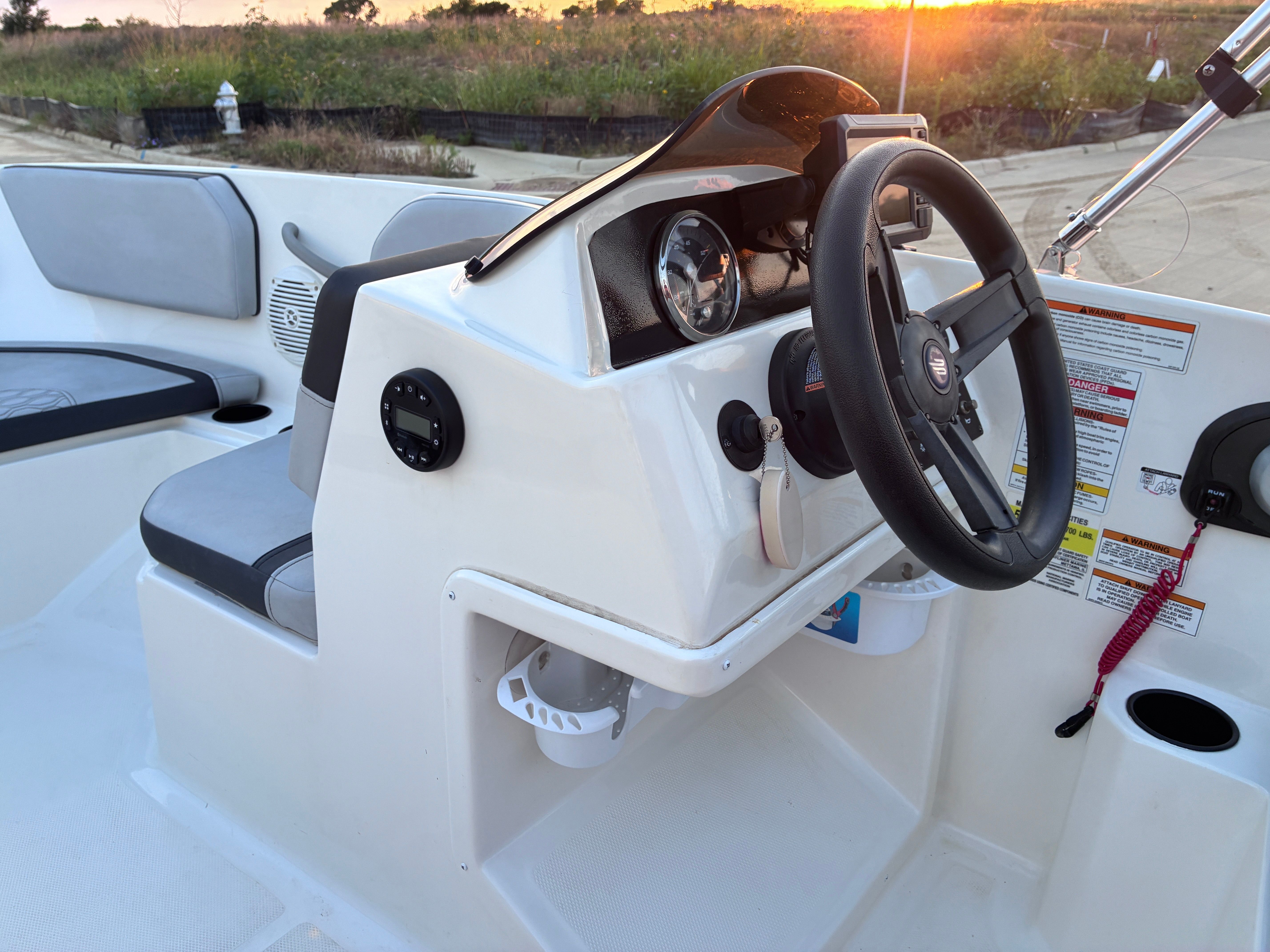 2024 Bayliner Element M15 - 27