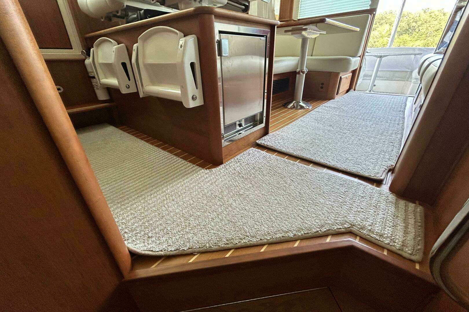 2022 Sabre 45 Salon Express - Image 29