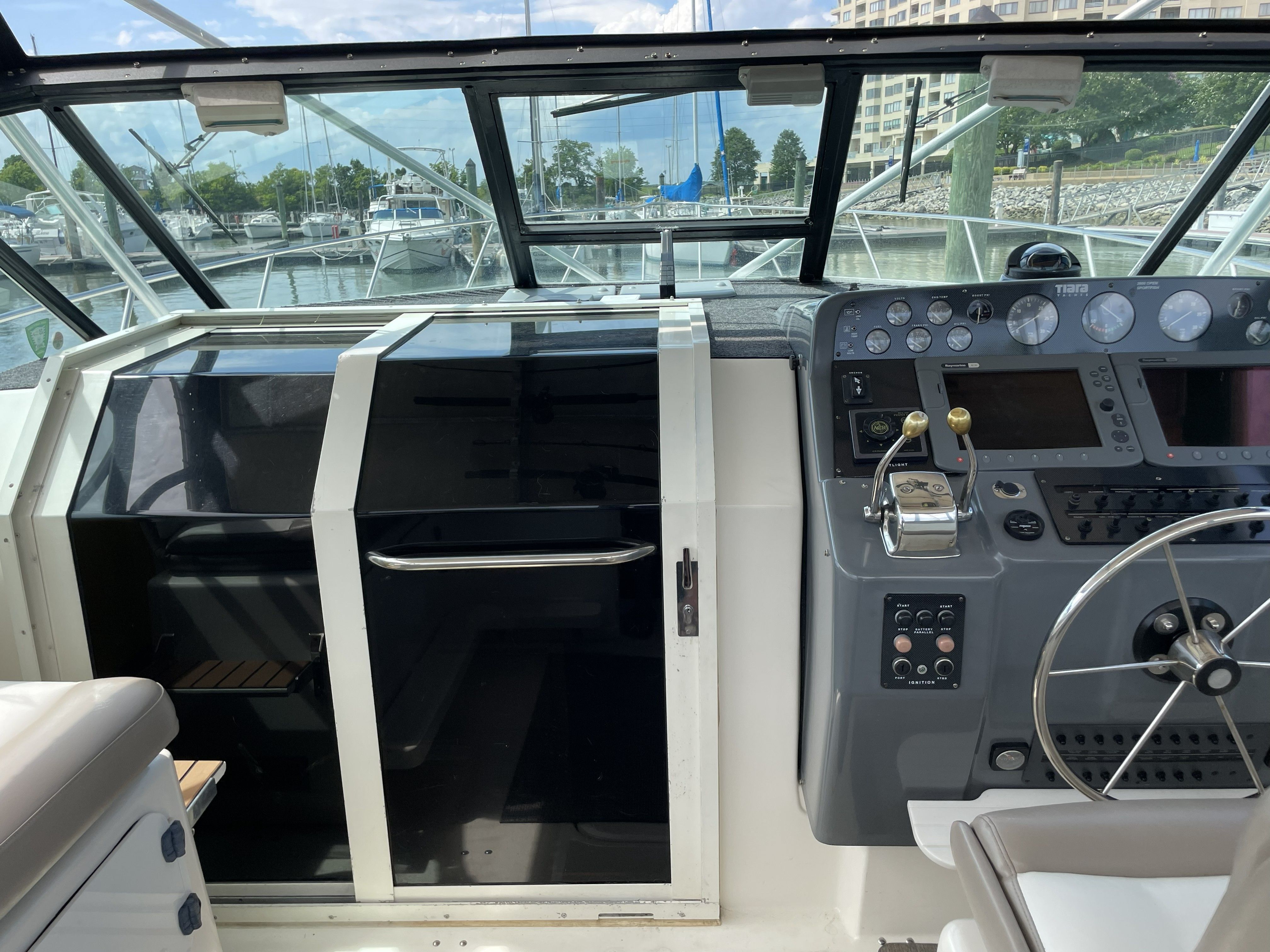 1994 Tiara Yachts 3600 Open - 3