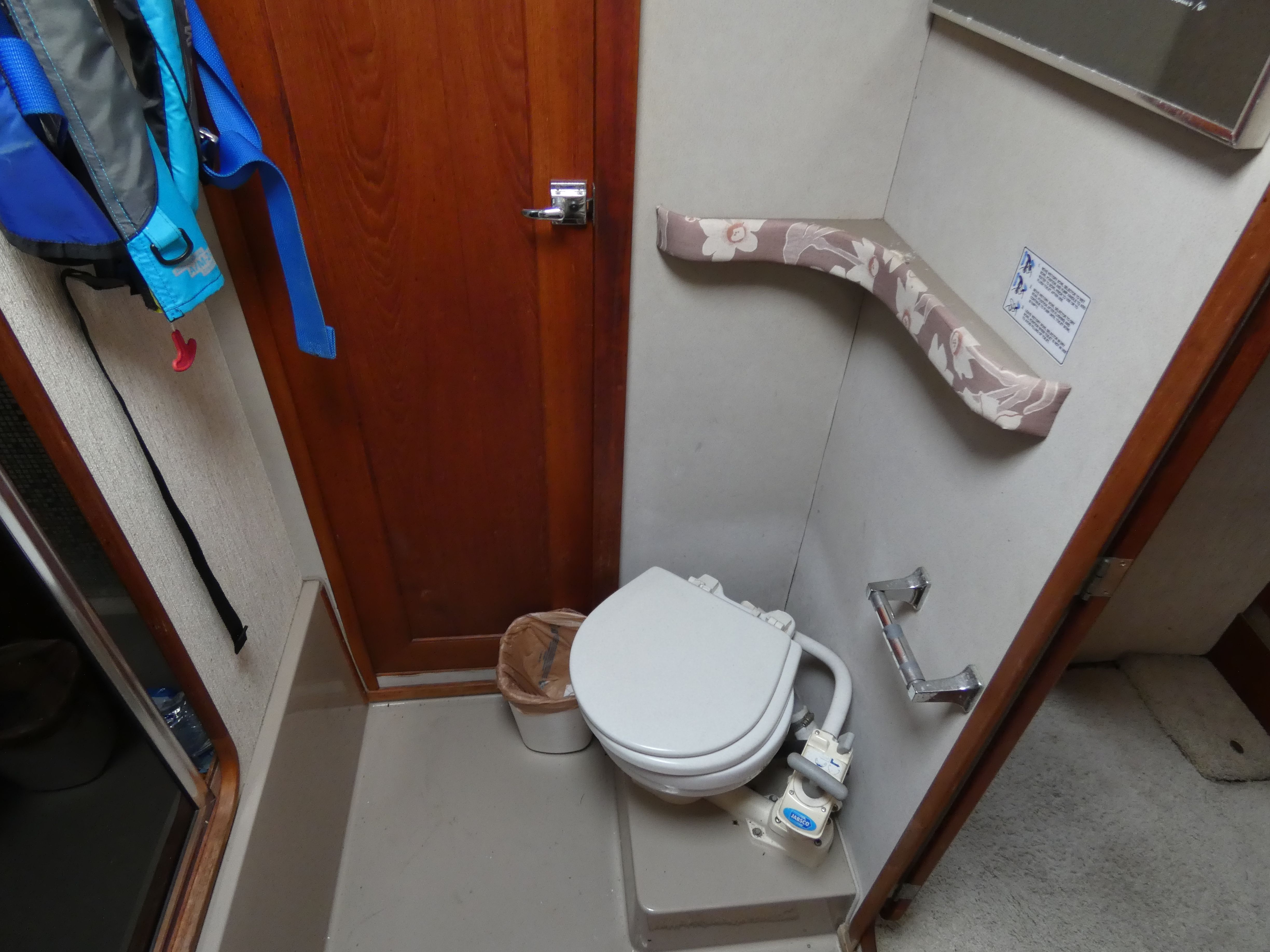 1984 Bayliner 3870 Motoryacht bathroom with toilet.