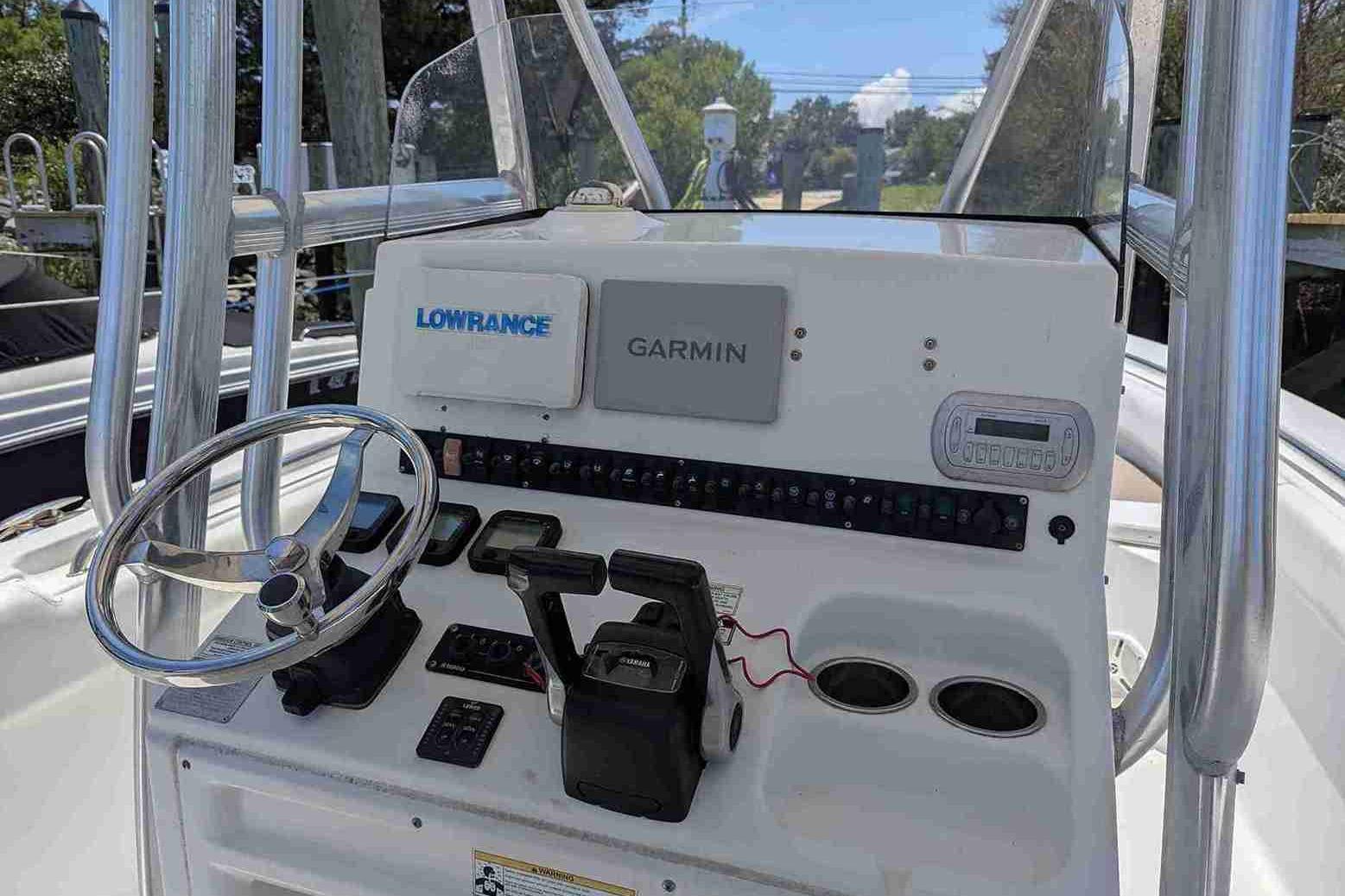 2012 Sea Hunt Gamefish 27 - 4