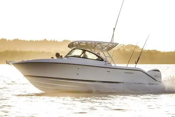 2021 Pursuit DC 235 Dual Console