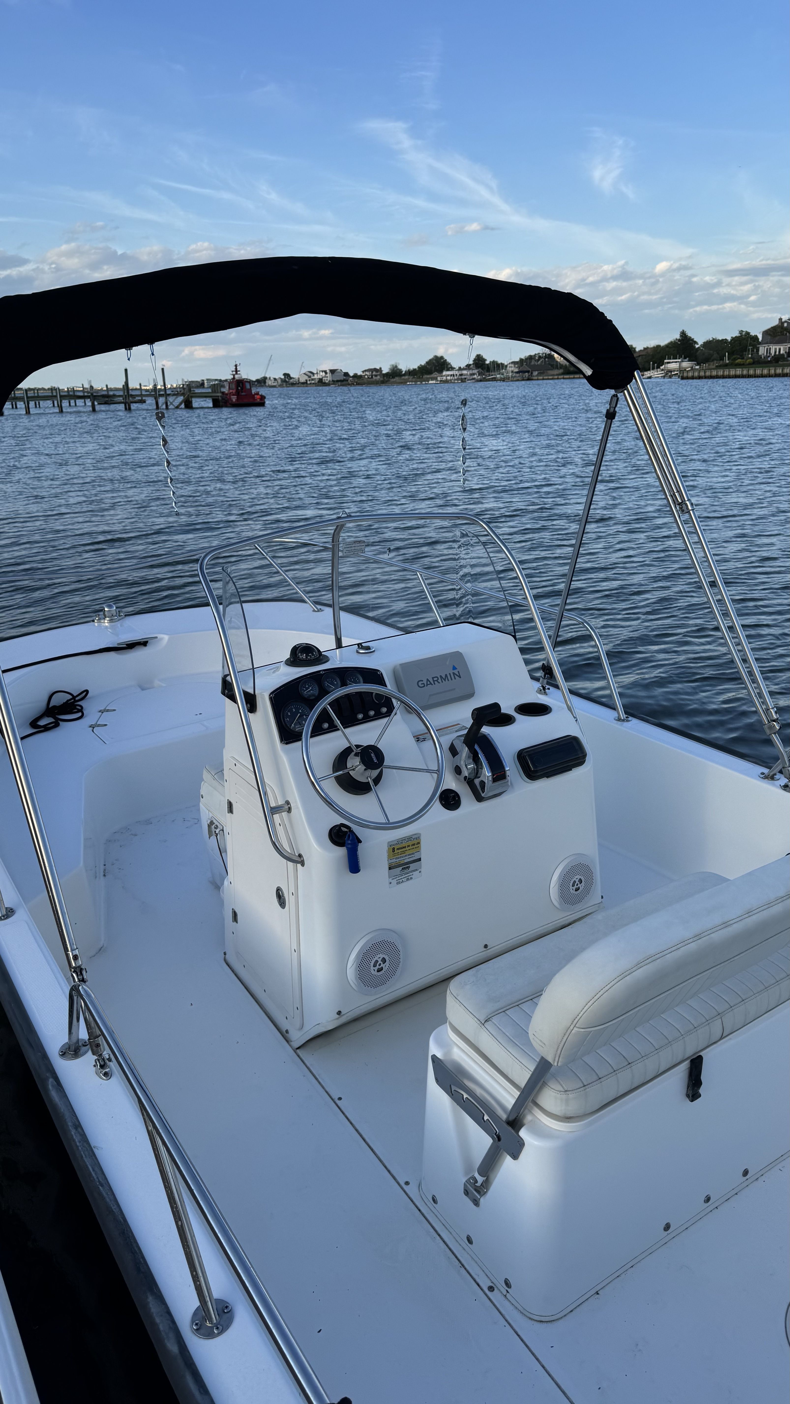2007 Boston Whaler 190 Montauk boat on calm water.