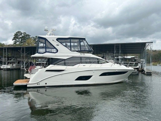 2017 Sea Ray 460 Fly