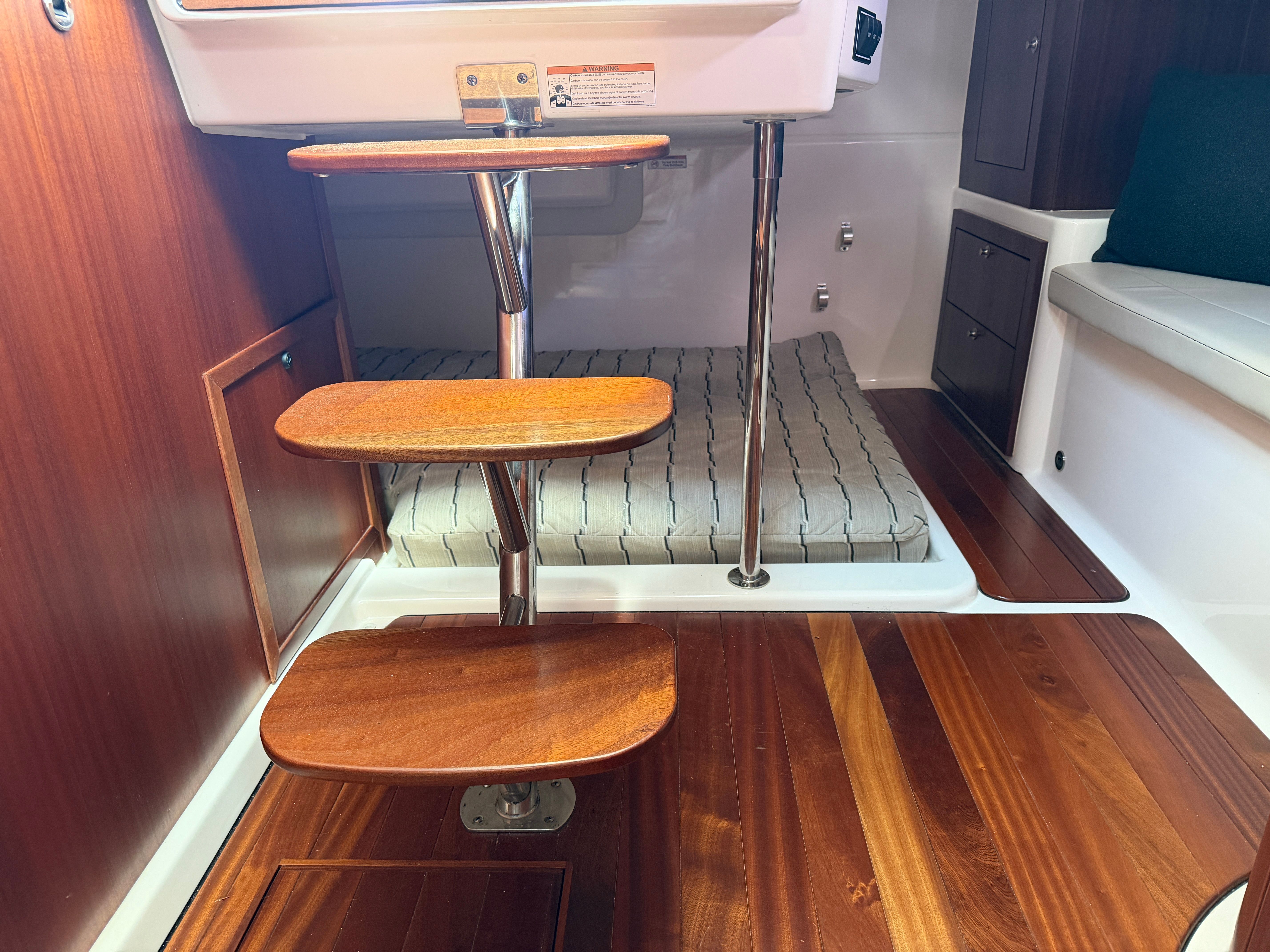 2017 Pursuit OS 385 Offshore - 44