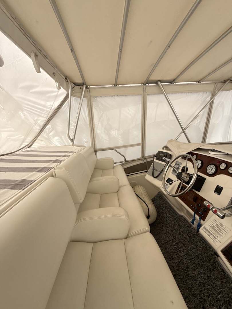 1999 Silverton 422 - Image 144