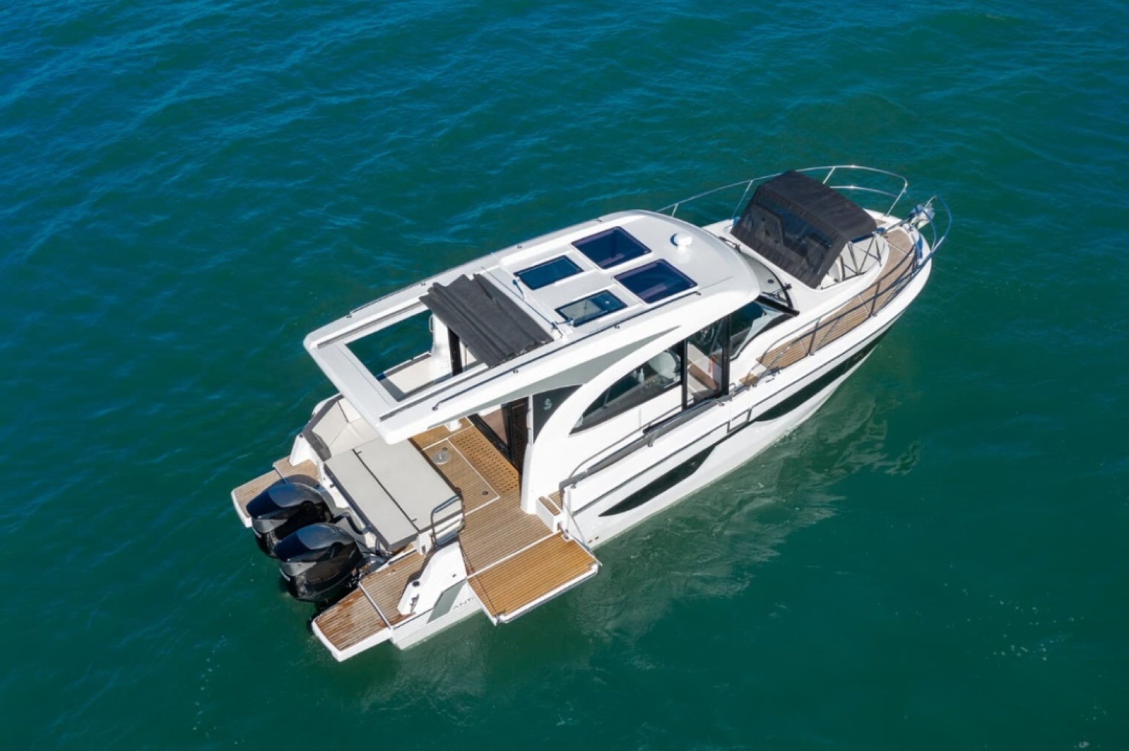 2023 Beneteau Antares 11 - Image 4