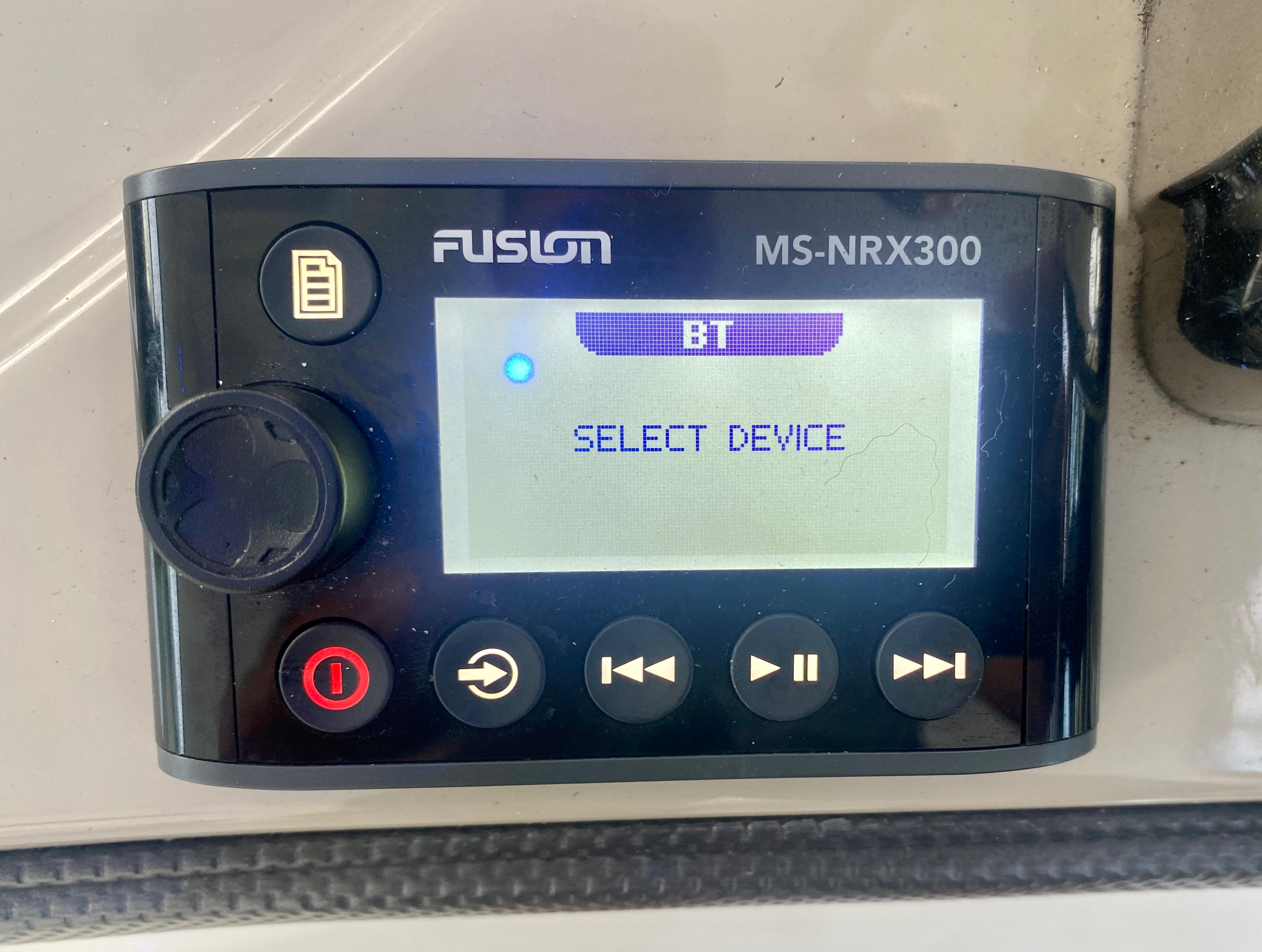 Fusion MS-NRX300 control panel on a 2005 Sea Ray 420 Sundancer boat.