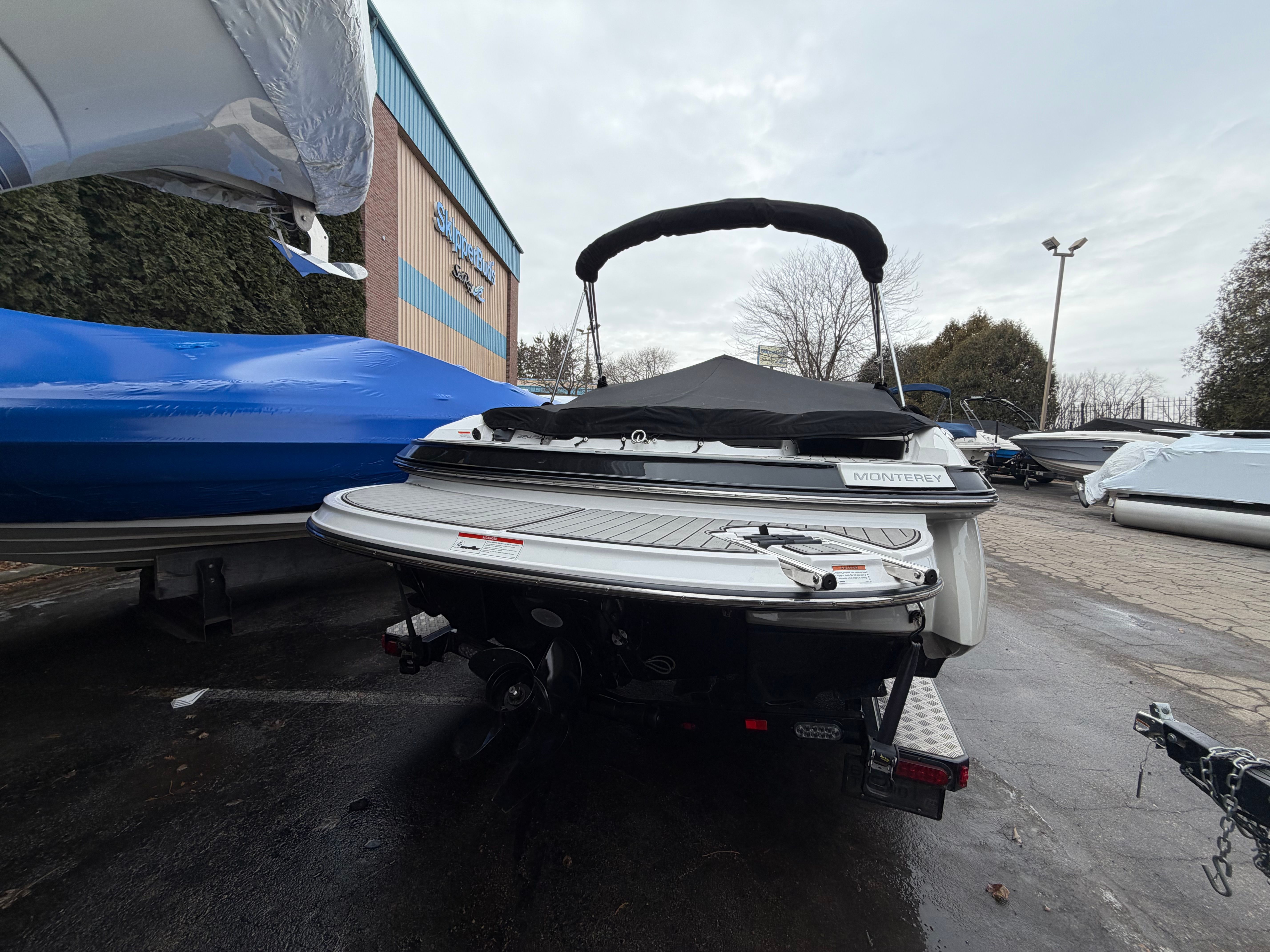 2019 Monterey 224FS - 5
