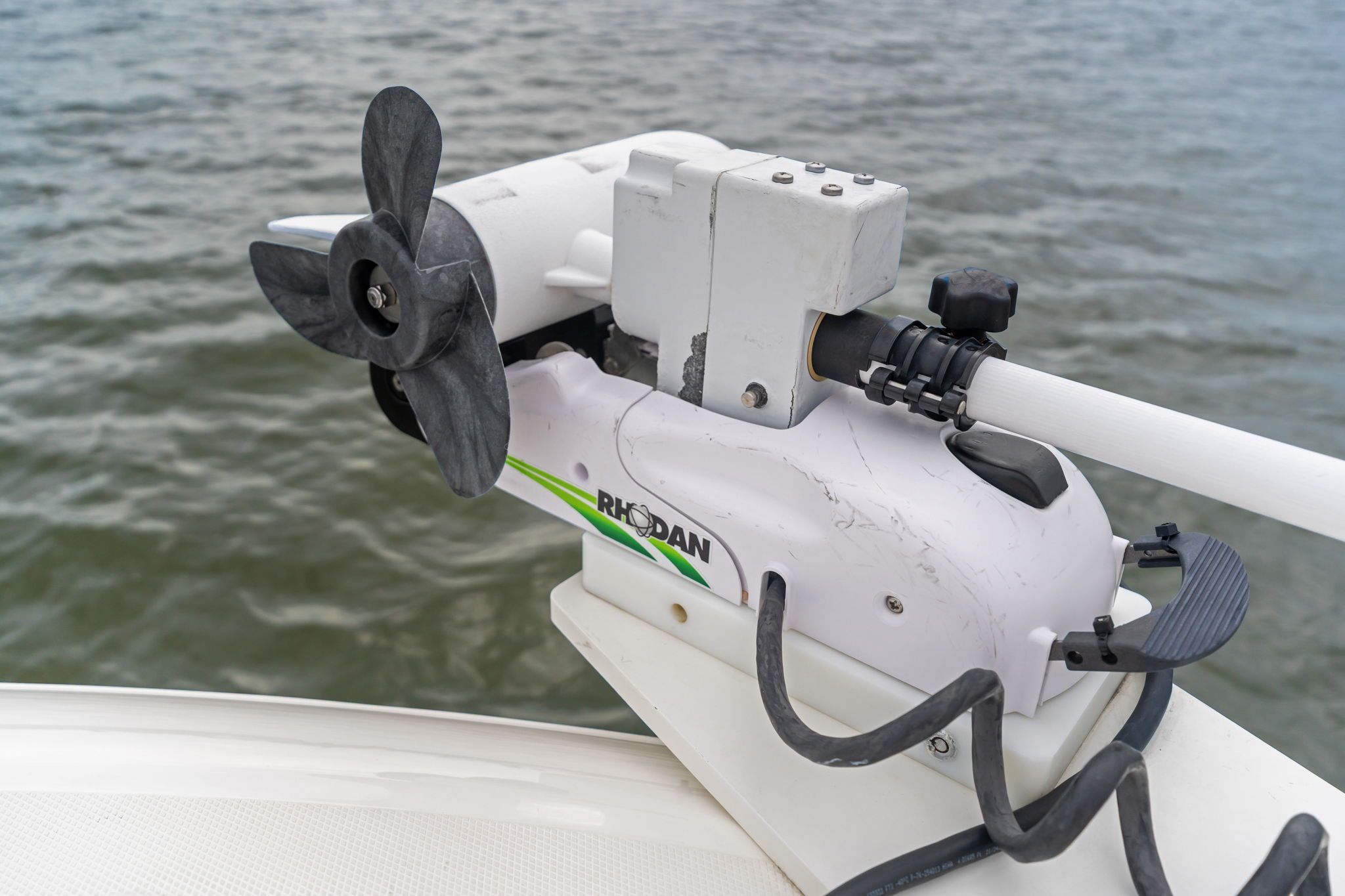 2022 Boston Whaler 330 Outrage - 15