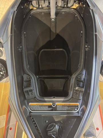 2025 Sea-Doo RXT-X 325 - 15