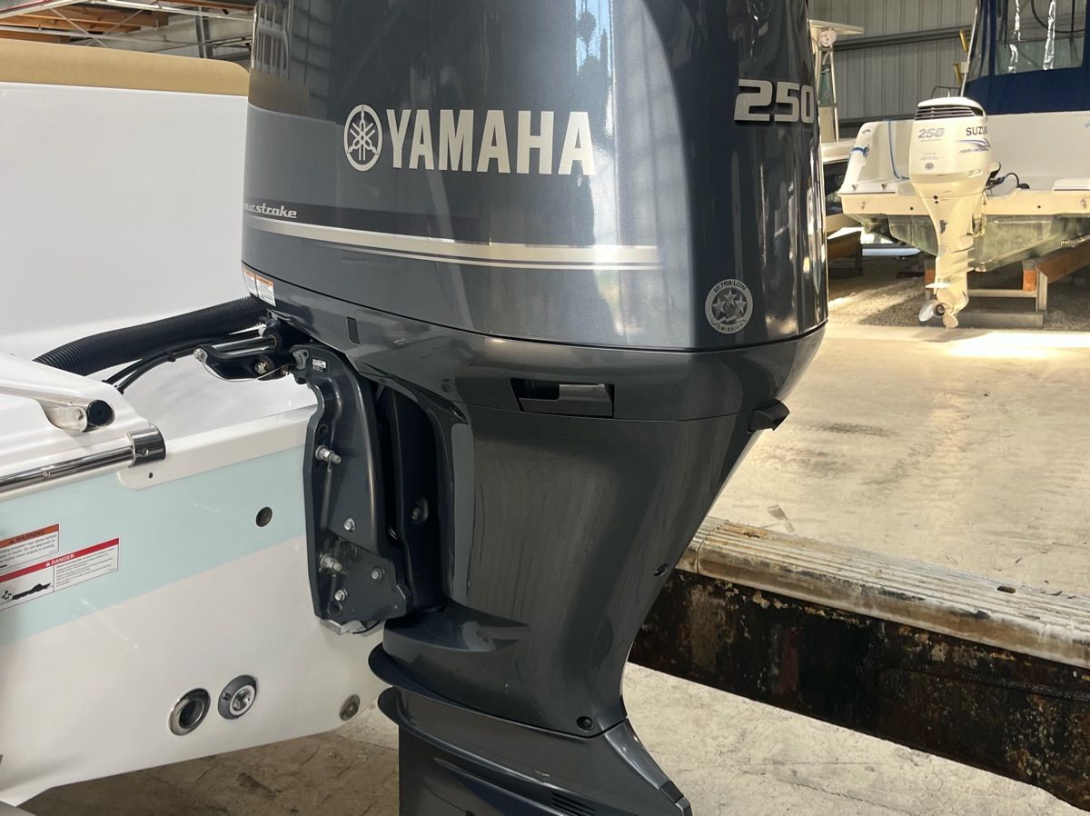 2021 Sportsman Open 232 Center Console - 6