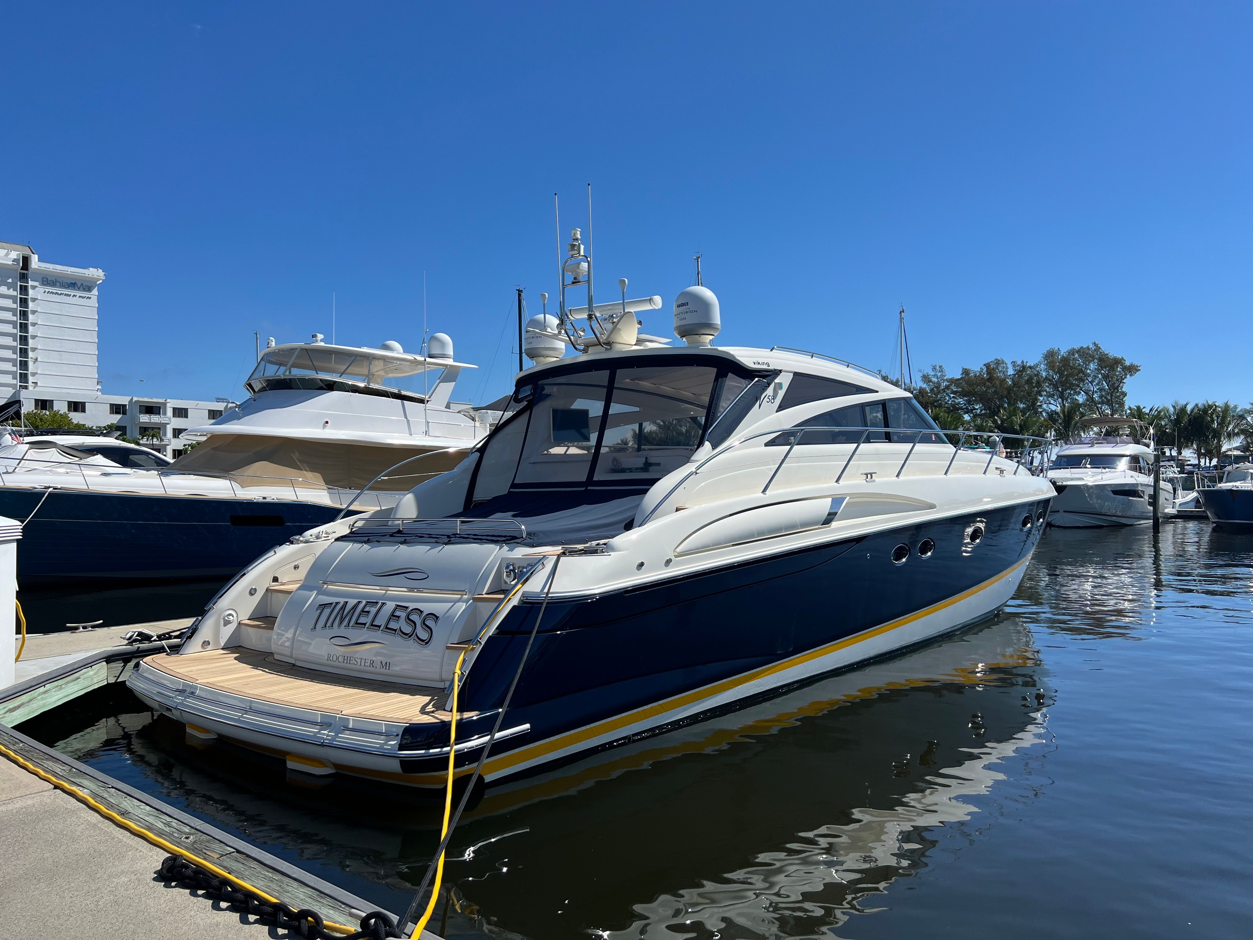 2004 Viking Princess V58 - 2