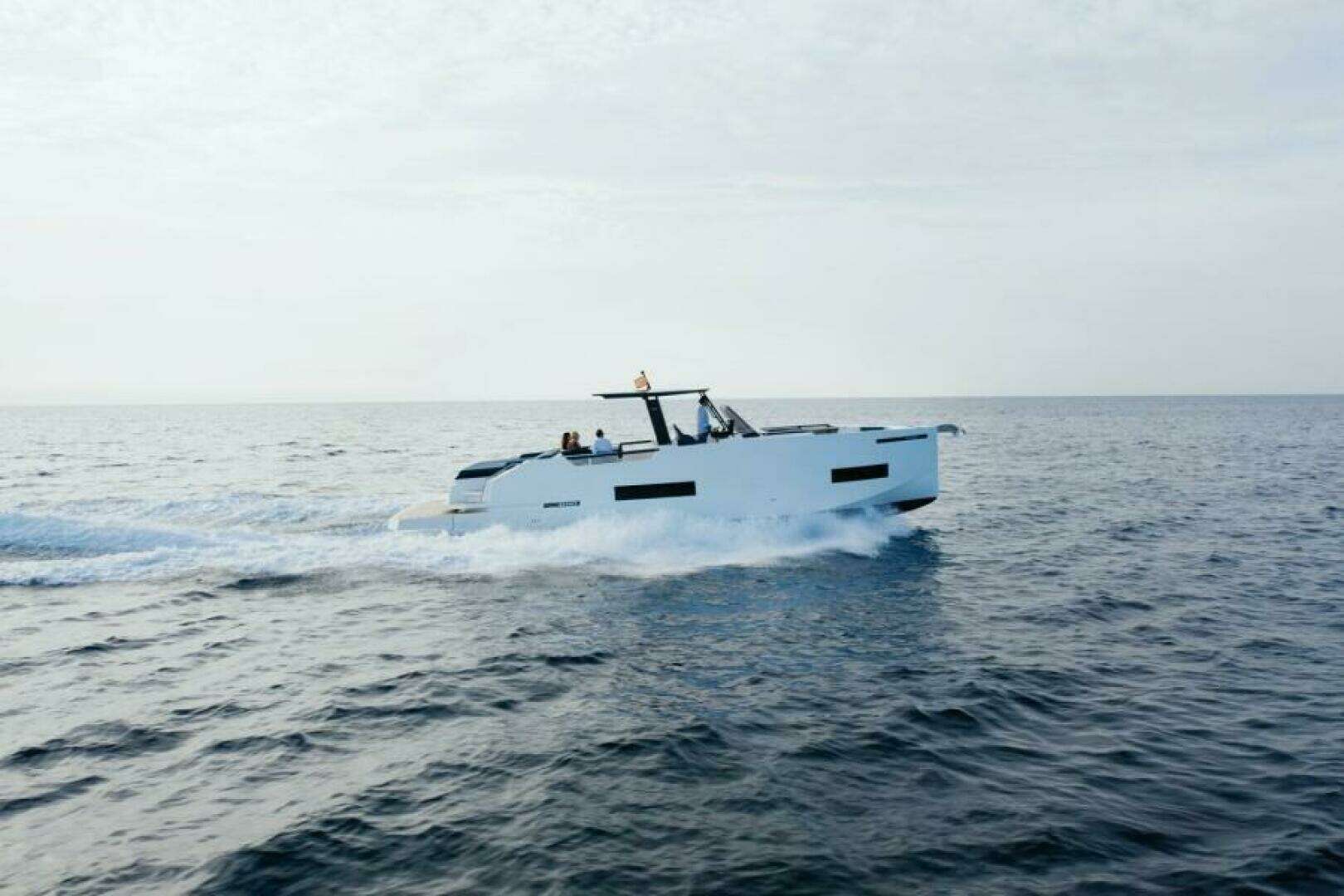 2026 De Antonio Yachts 50 Open - Image 4