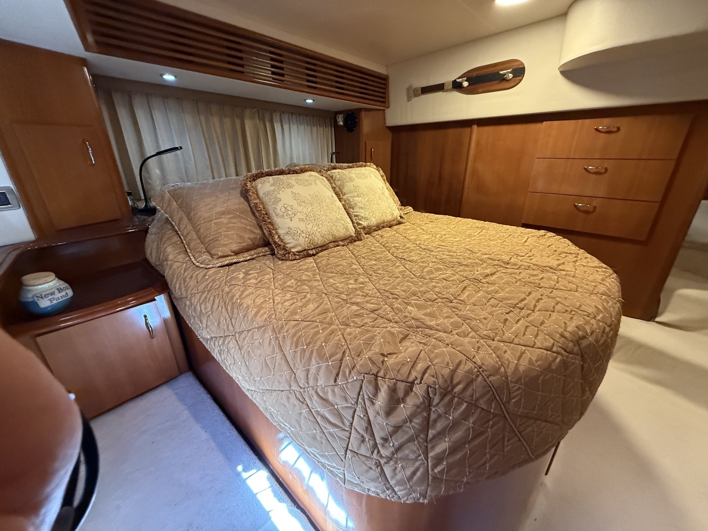 2006 Carver 44 CMY - Image 24