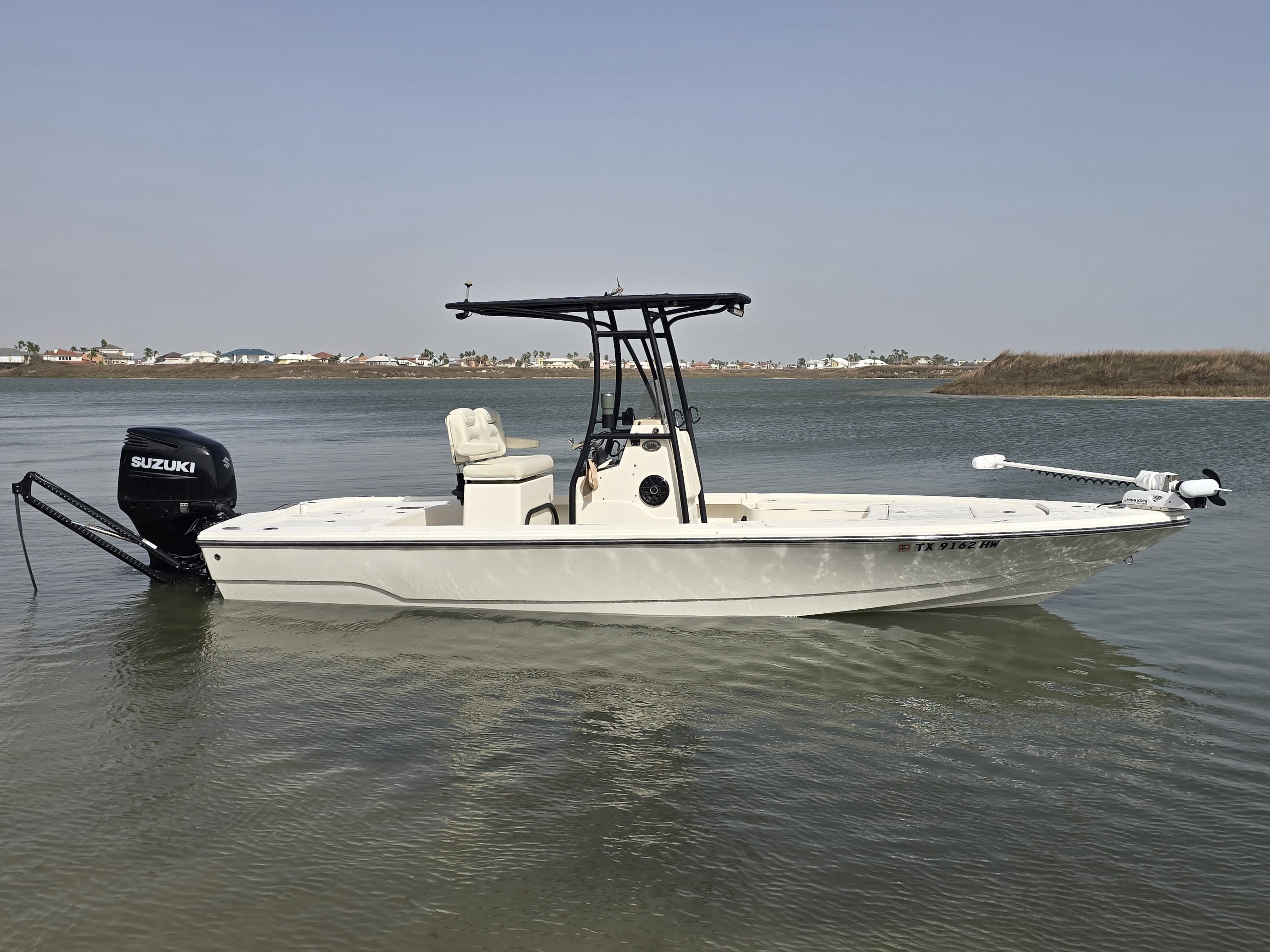 2013 Pathfinder 2300 HPS