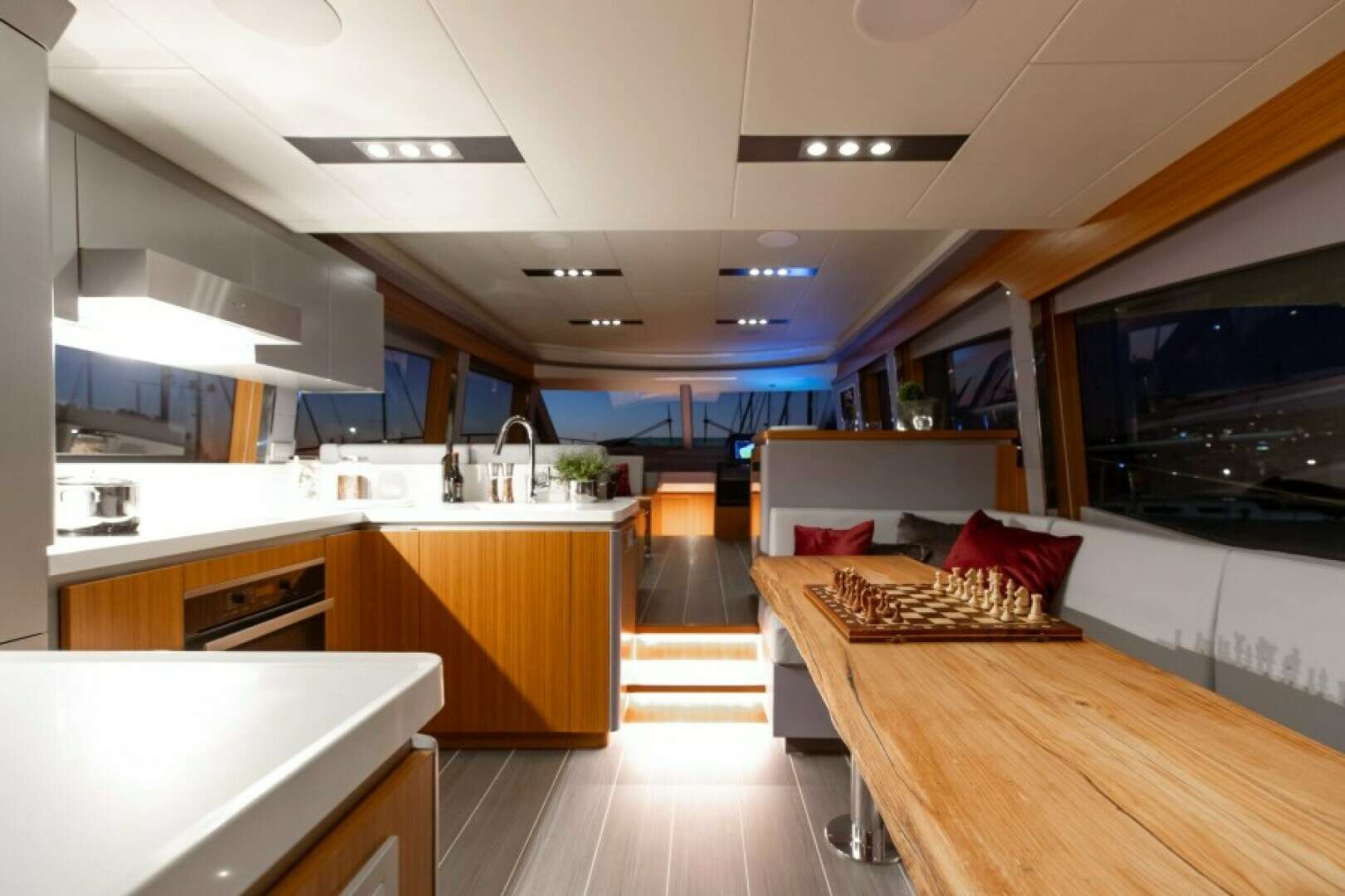 2021 Greenline OceanClass 68 Fly - Image 24