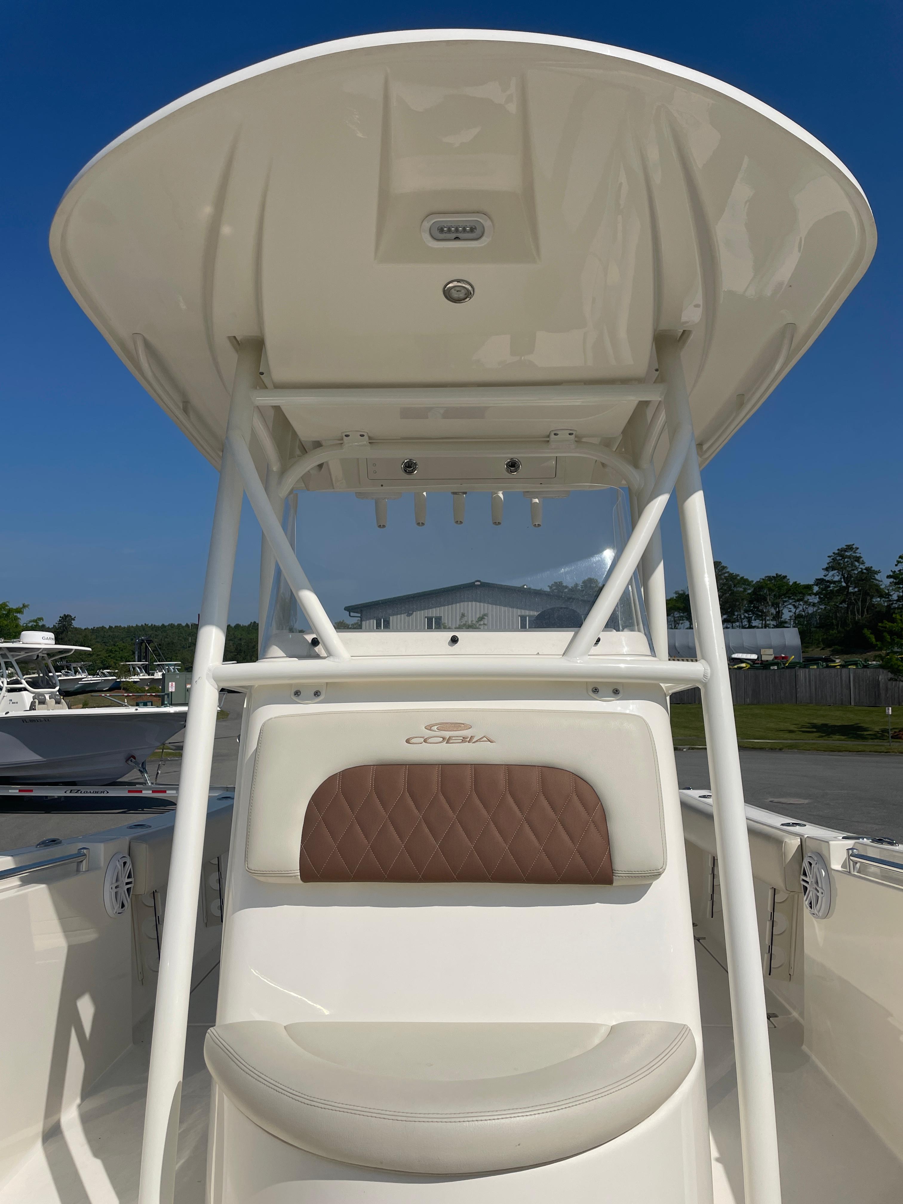 2022 Cobia 237 Center Console - 7